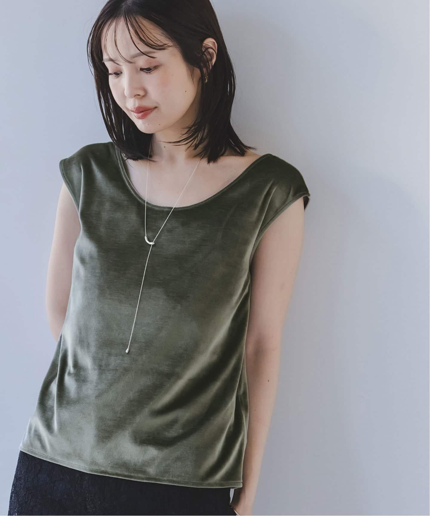 NOBLE ベロア2WAYタンク ノーブル トップス カットソー・Tシャツ ベージュ カーキグリーン