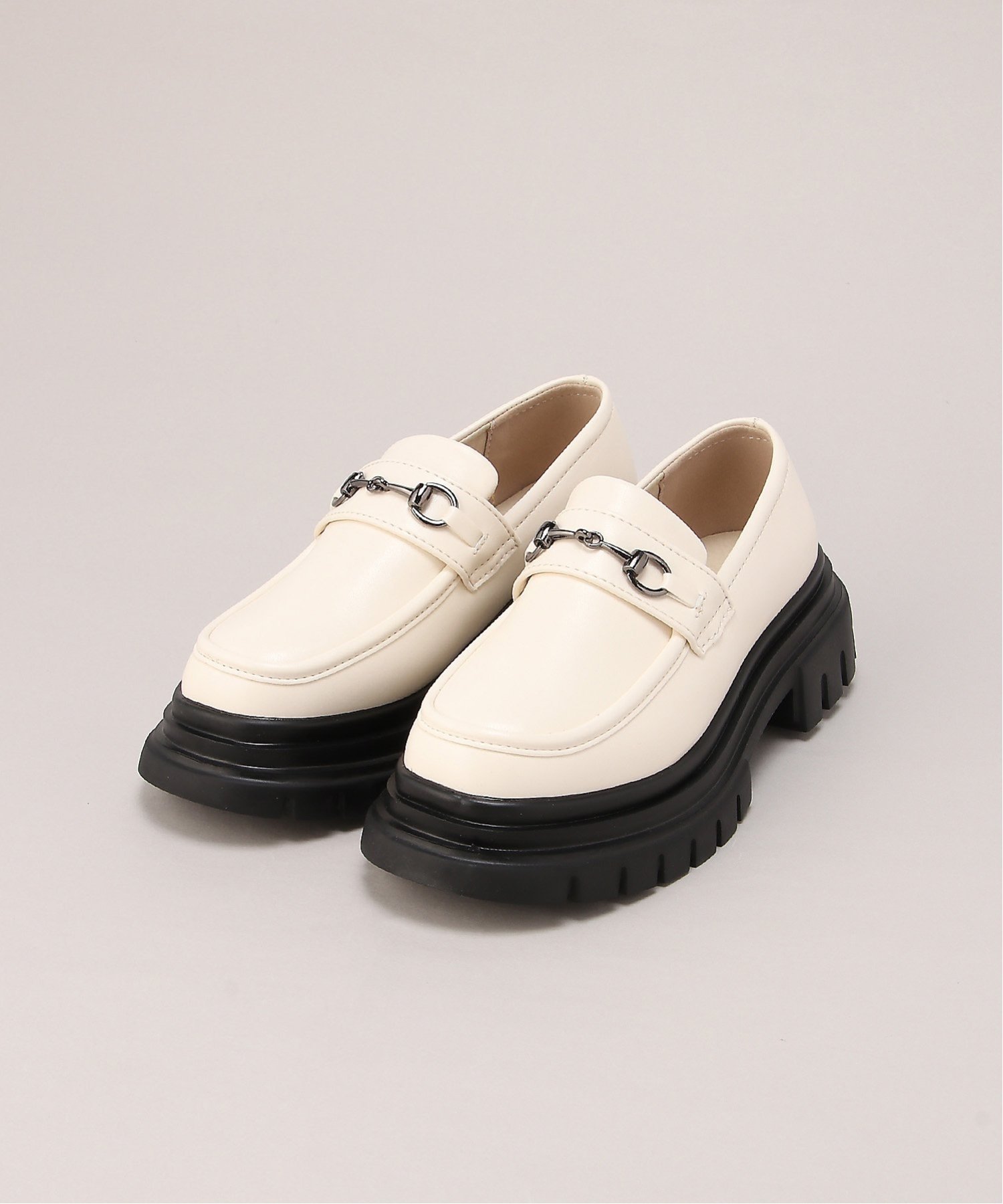 【SALE／50%OFF】LOVETOXIC 厚底ビットローファー ナルミヤオンライン シューズ・靴 ローファー ホワイト ブラックのサムネイル