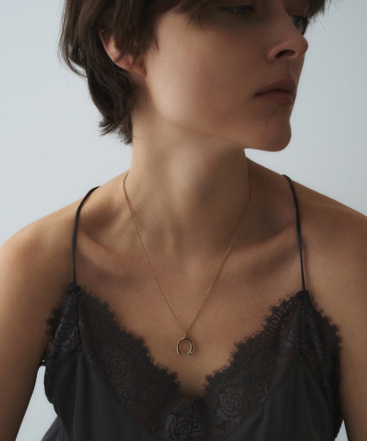 【SALE／33%OFF】cloenc 馬蹄モチーフシングルストーンネックレス クロエンス アクセサリー・腕時計 ネックレス ゴールド