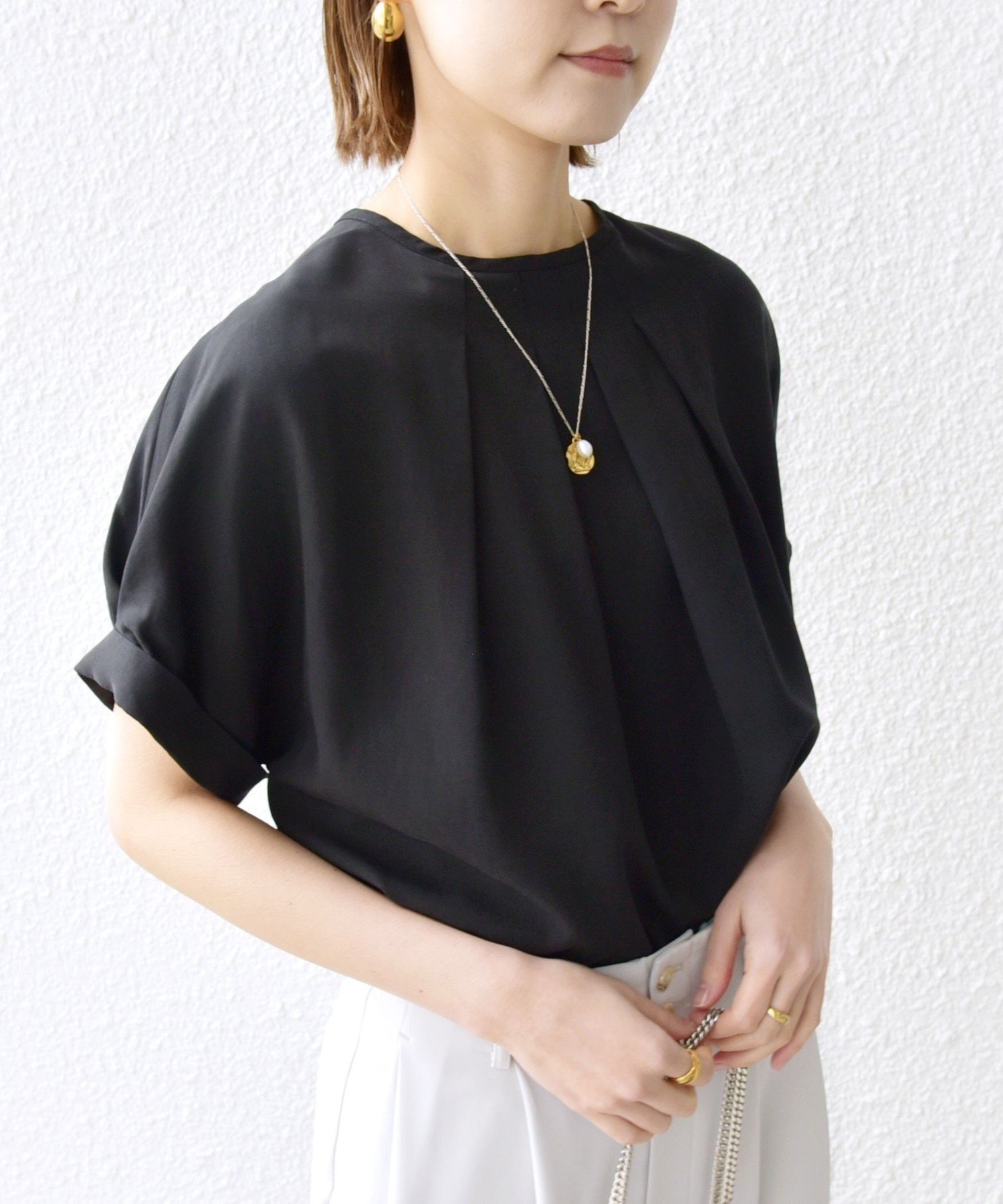 【SALE／5 OFF】SHIPS WOMEN ＜洗濯機可能＞麻混 フロント タック ドルマン ブラウス 24SS ◇ シップス トップス シャツ ブラウス ブラック ホワイト ベージュ レッド ブルー ネイビー【送料無料】