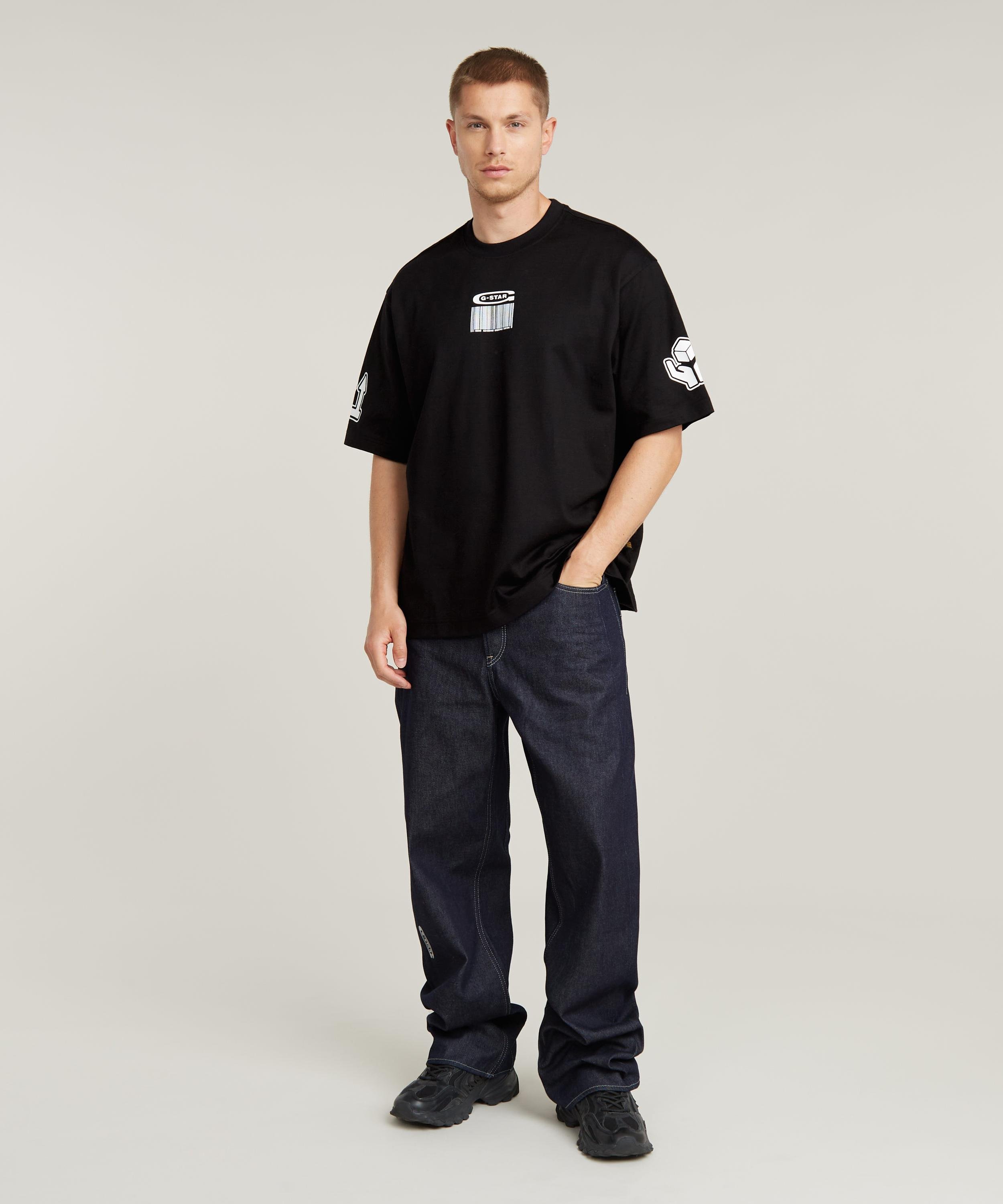 【公式ショップ】BARCODE BOXY T-SHIRT/バーコードグラフィックオーバーサイズTシャツ ジースターロゥ トップス カットソー・Tシャツ ブラック