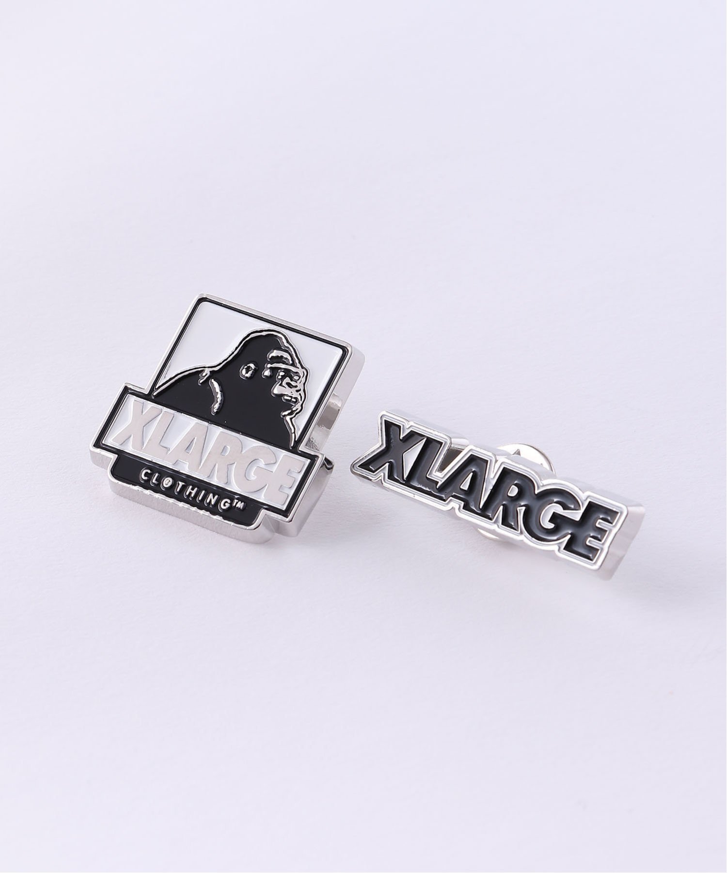 XLARGE PINS SET ピンセット XLARGE エクストララージ アクセサリー・腕時計 ブローチ・コサージュ・バッジ ブラック