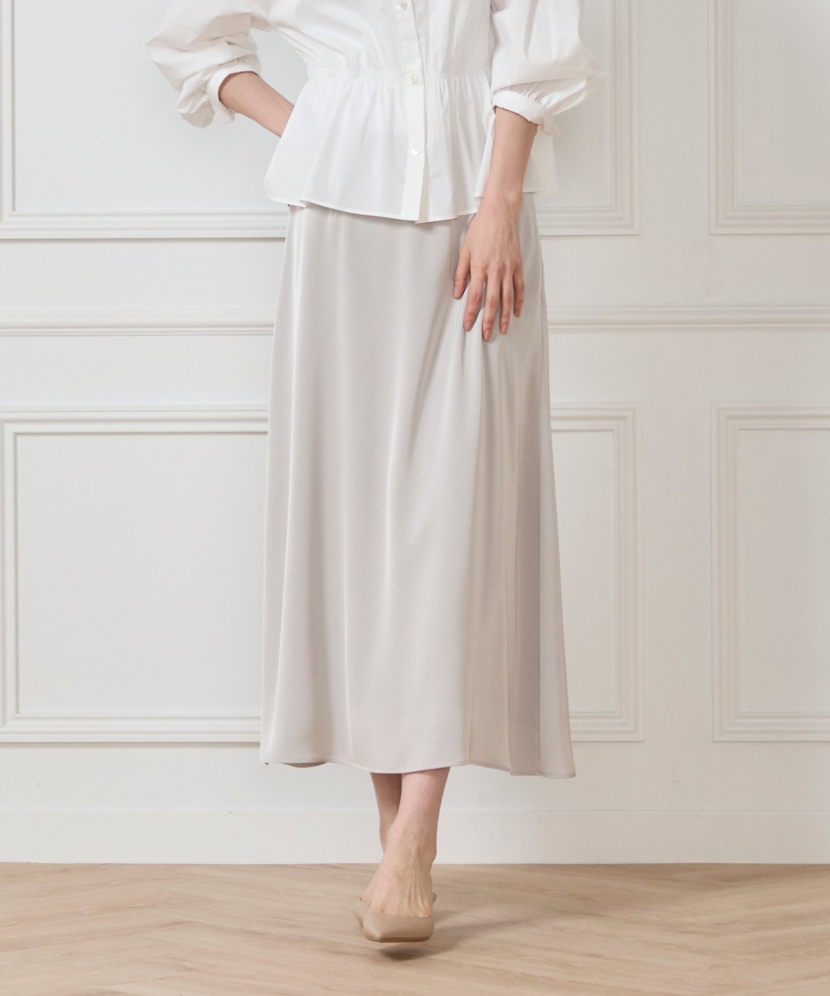 【SALE／70%OFF】7-IDconcept. 《大きいサイズ》サテンナローセミフレアスカート セブンアイディコンセプト スカート ロング・マキシスカート グレー ベージュ【送料無料】