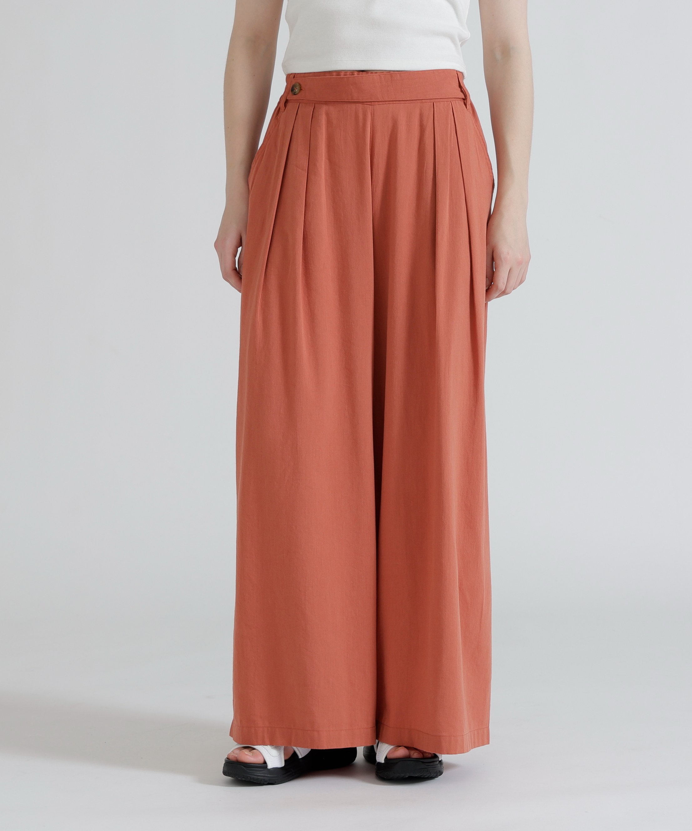 DESIGN BELT TUCK DETAIL PANTS アヴィレックス パンツ その他のパンツ ブラウン グリーン ブラック