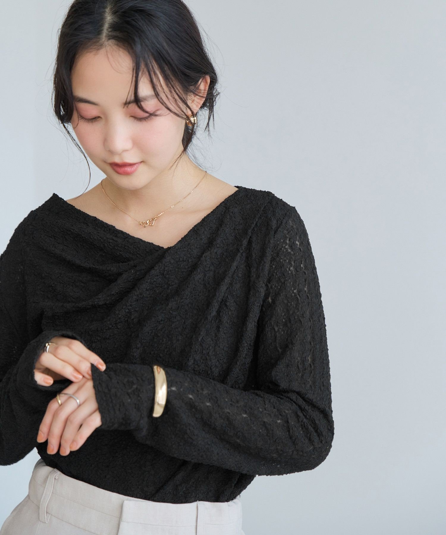 VIS 【WEB限定】レース長袖ドレープカットソー ビス トップス カットソー・Tシャツ ブラック ベージュ ブルー