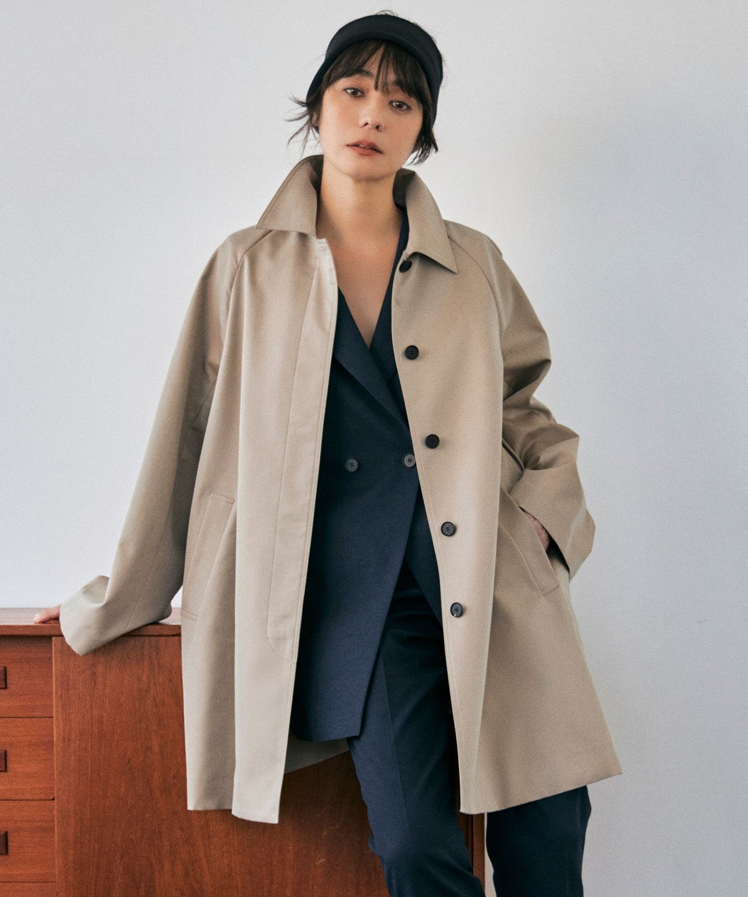 ICB L 【撥水加工】TCシャンブレーツイル ステンカラーコート アイシービー ジャケット・アウター ステンカラーコート グレー ベージュ