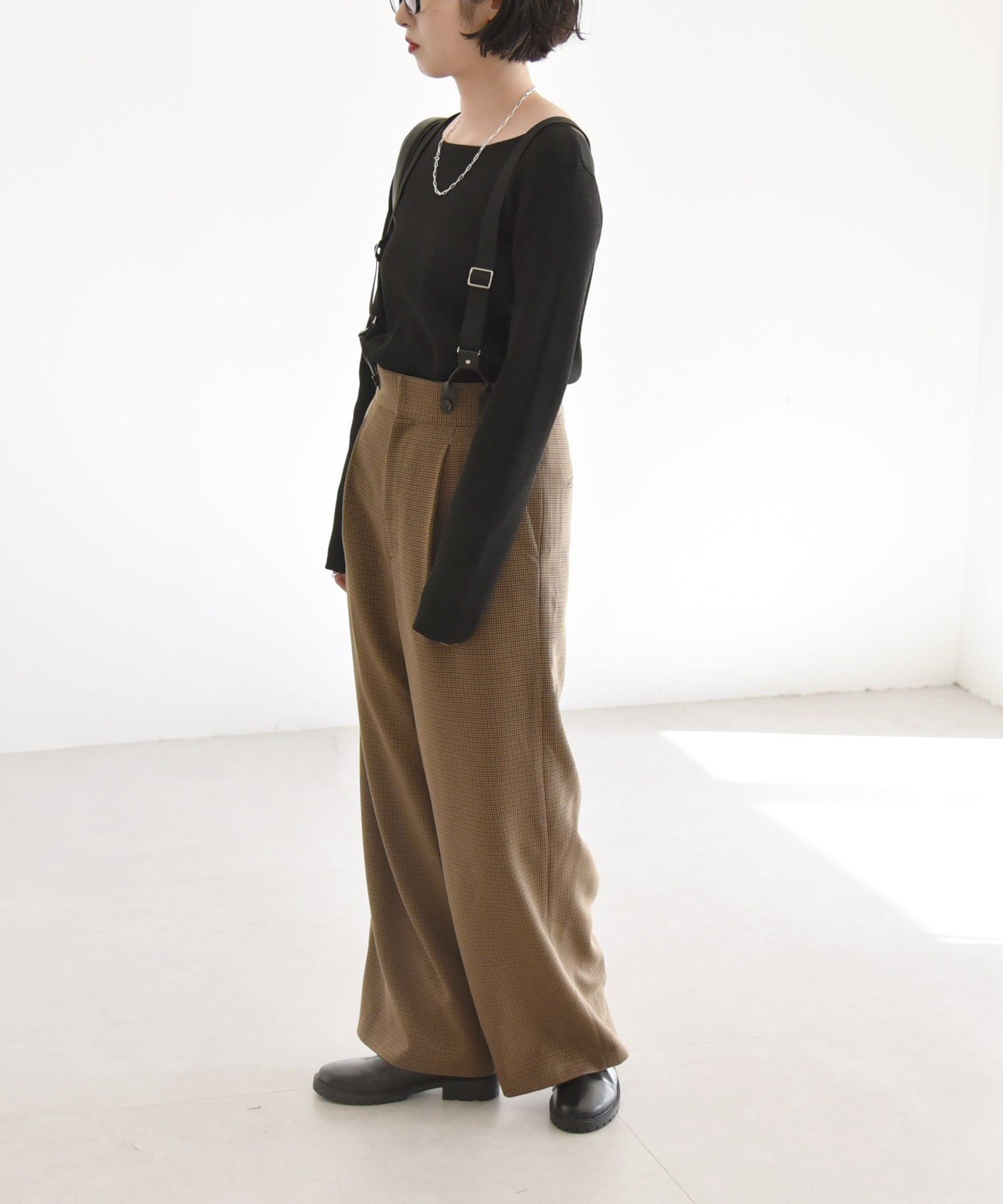 【SALE／50%OFF】quaranciel quaranciel:＜洗濯機可能＞チェック サスペンダー付 タック ワイド パンツ..