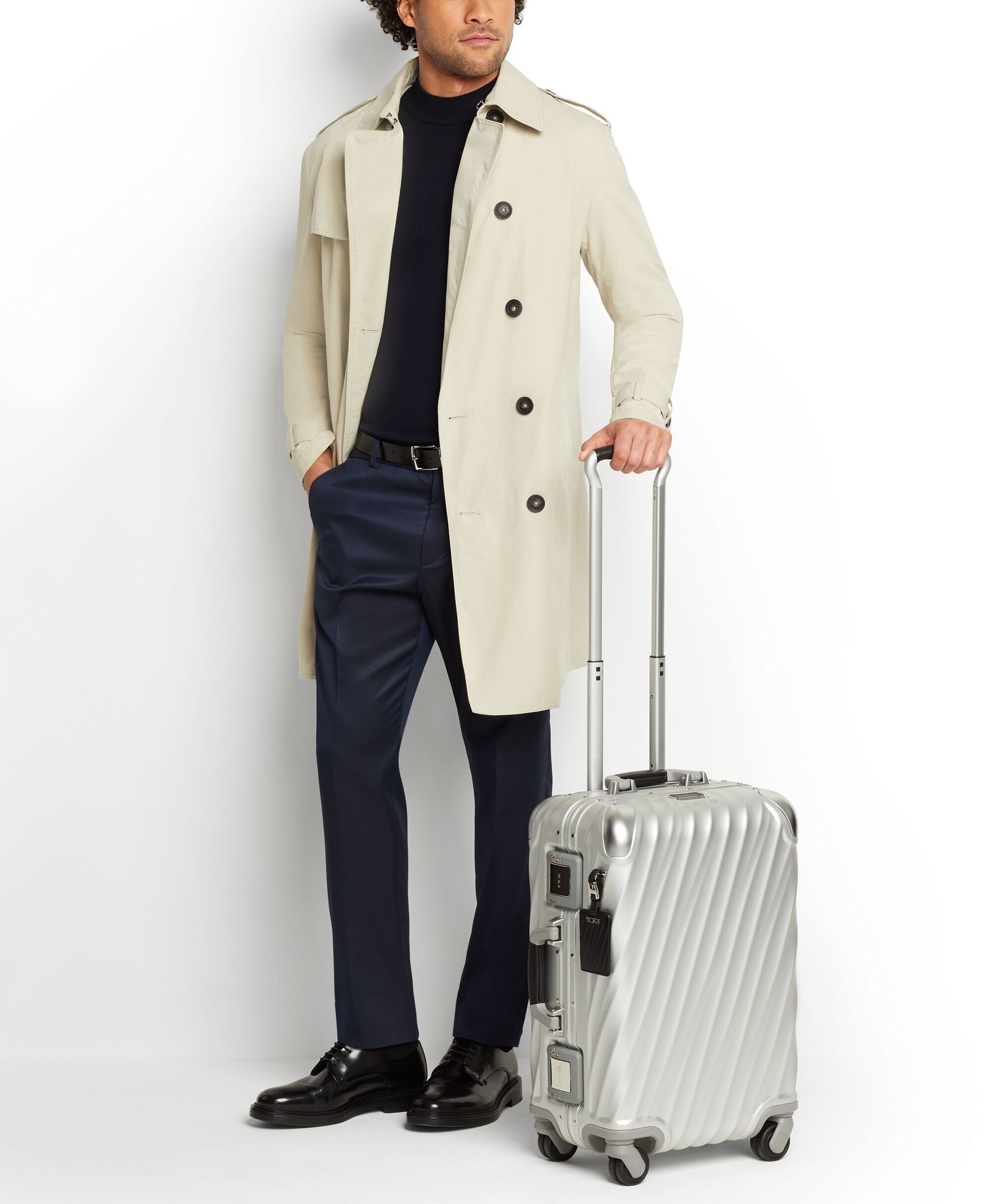 TUMI 【公式店】19 DEGREE アルミニウム インターナショナル・キャリーオン 機内持...