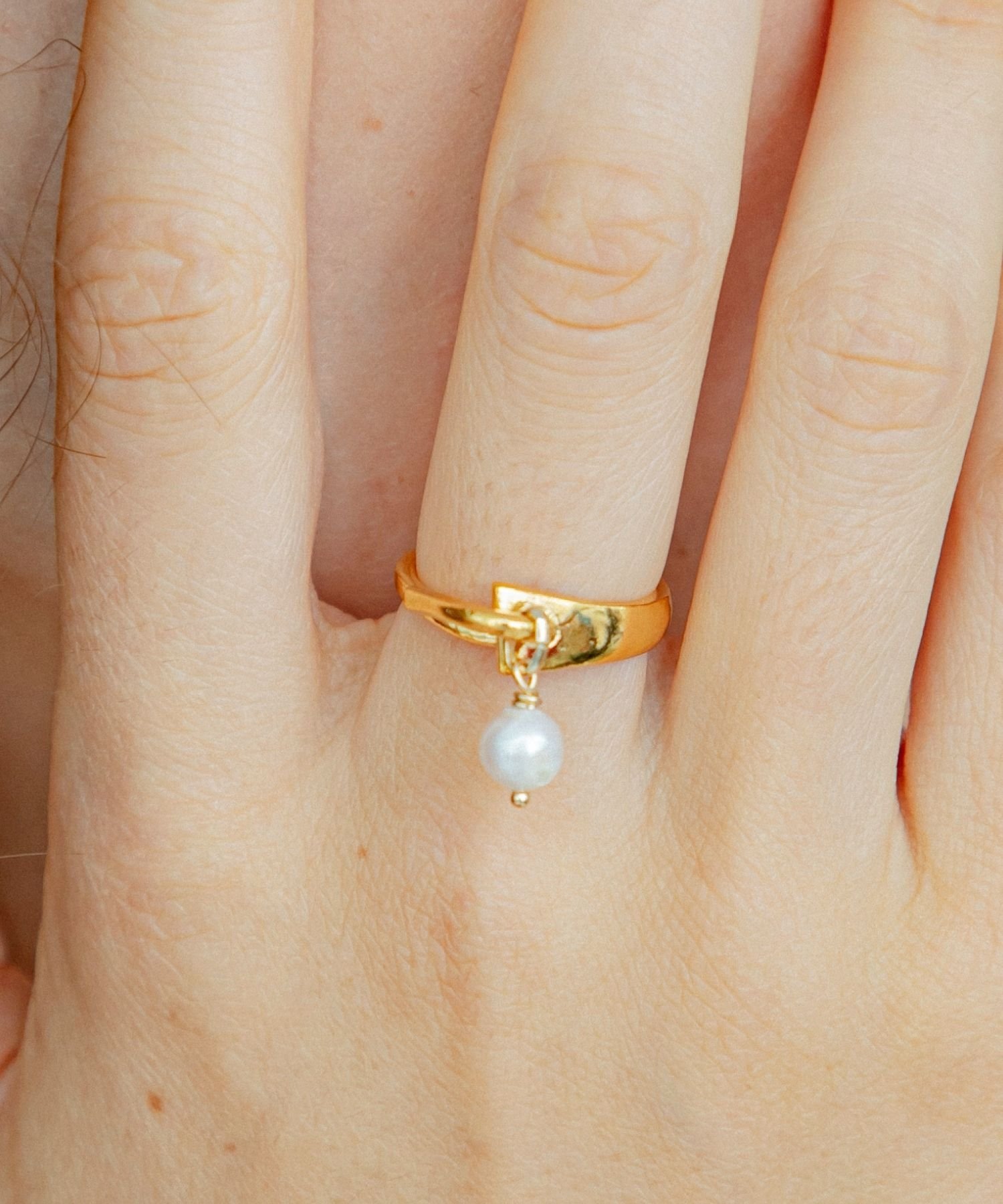 LAPUIS [LAPUIS] Pearl hook ring キャセリーニ アクセサリー・腕時計 リング・指輪 ゴールド【送料無料】