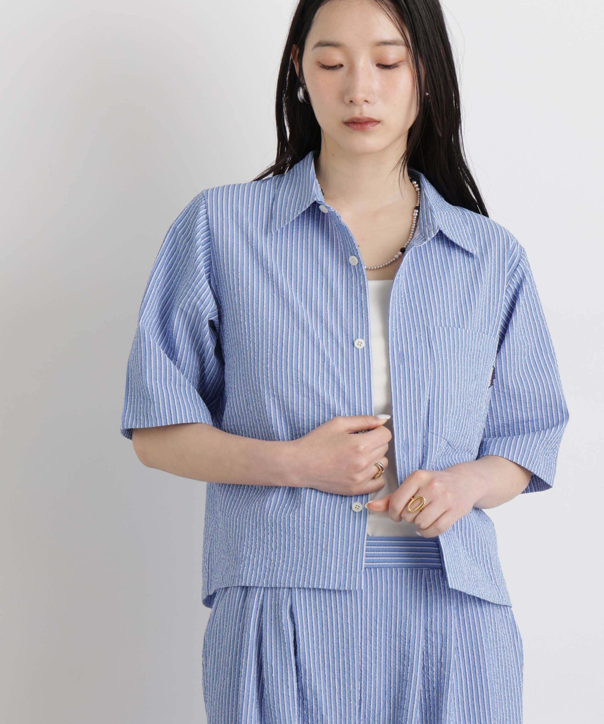 NANO universe THOUSAND MILE/SEERSUCKER STRIPE SHIRT(セットアップ可) ナノユニバース トップス シャツ・ブラウス ブルー
