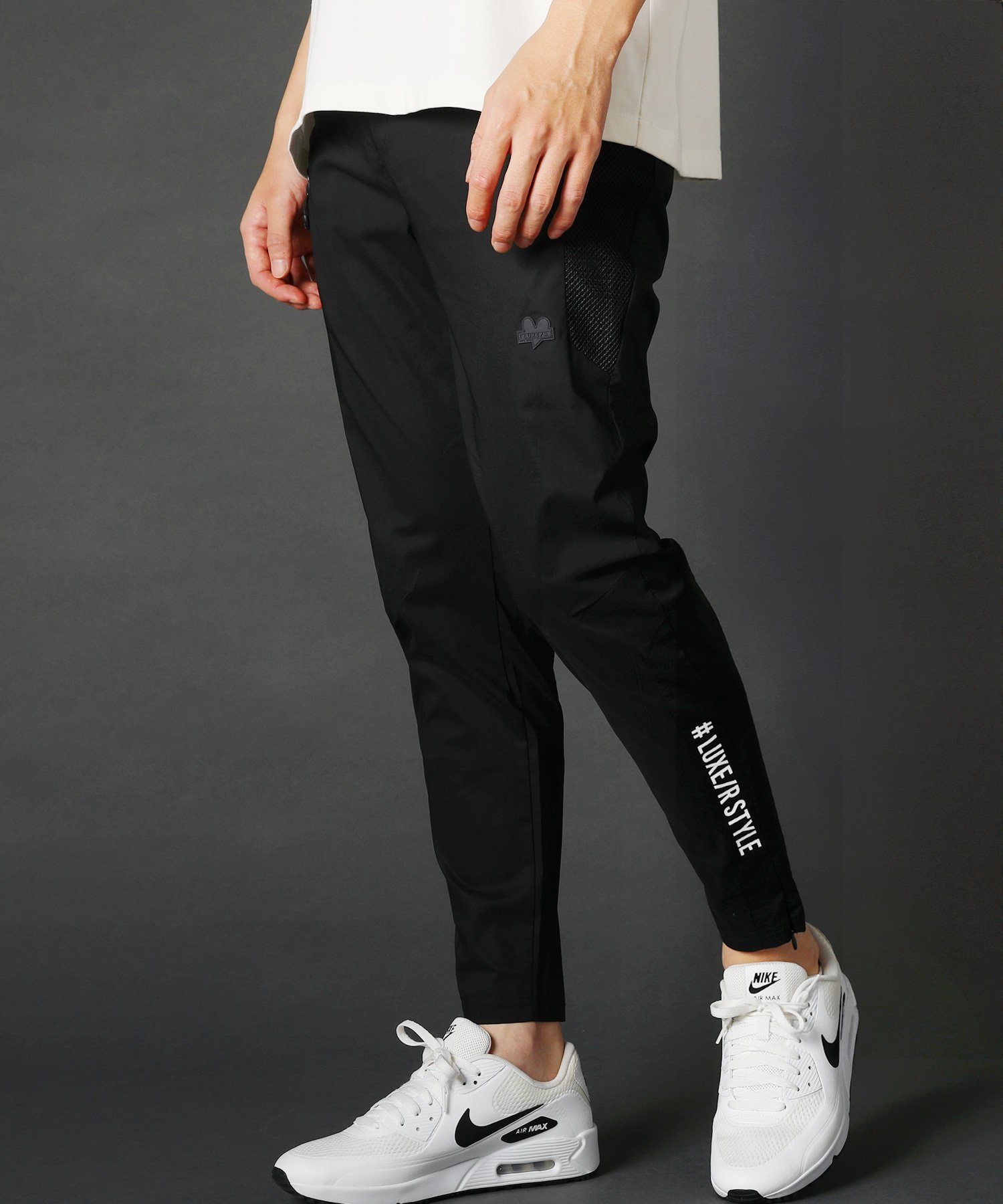 LUXE/R ベルトループ付き撥水ストレッチメッシュ使い止水ジップ裾ジップパンツ カジュアル パンツ その他のパンツ グレー ブラック ベージュ カーキグリーン
