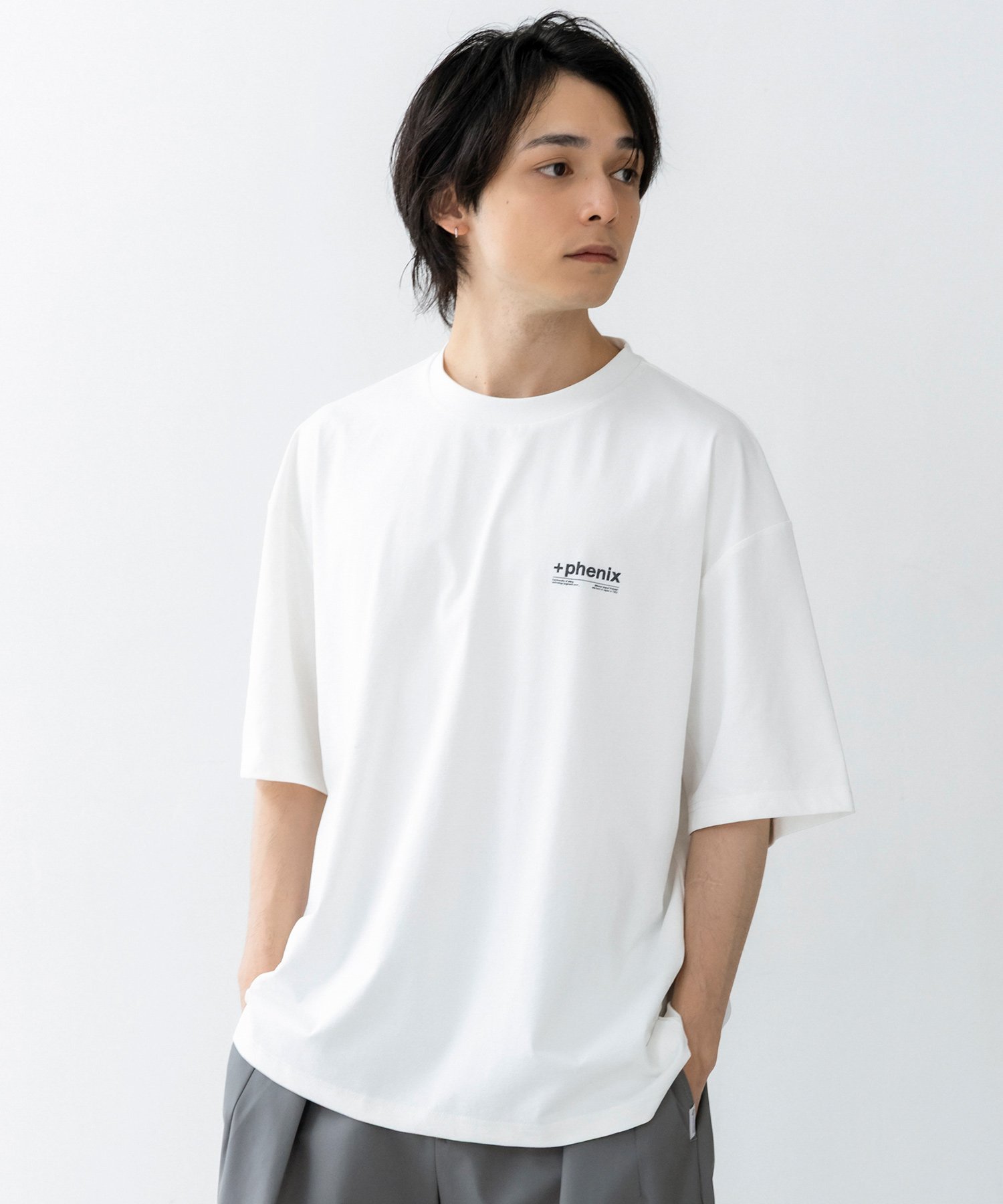 +phenix +phenix Outlast(R) プラスフェニックス トポグラフィー ショートスリーブTシャツ シフォン トップス カットソー・Tシャツ ブラック ホワイト グレー