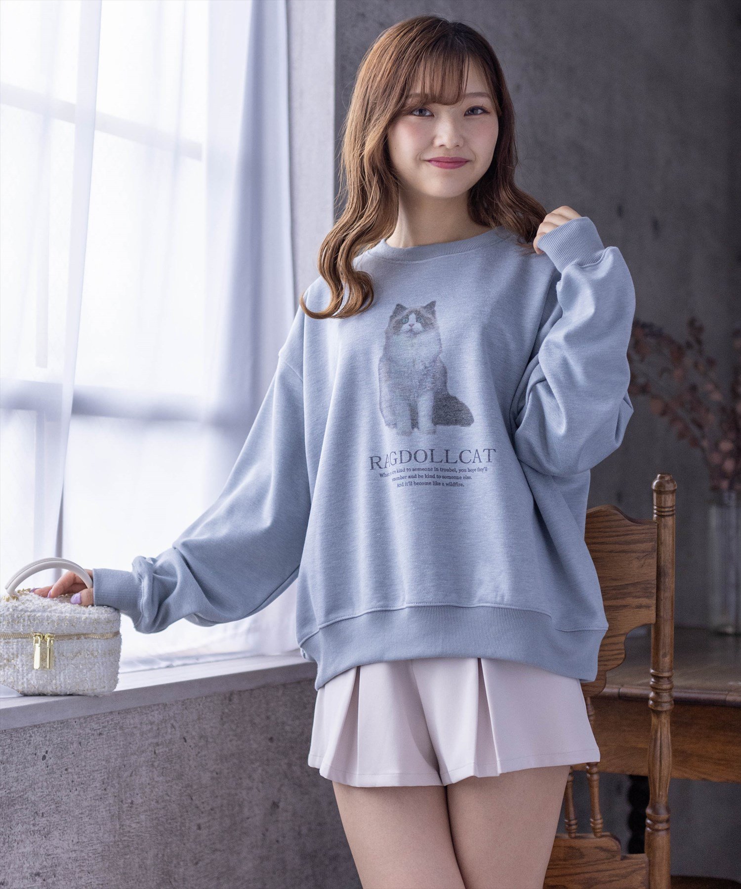 【SALE／22%OFF】clear 猫プリント裏起毛スウェット クリア トップス スウェット・トレーナー グレー ホワイト ベージュのサムネイル