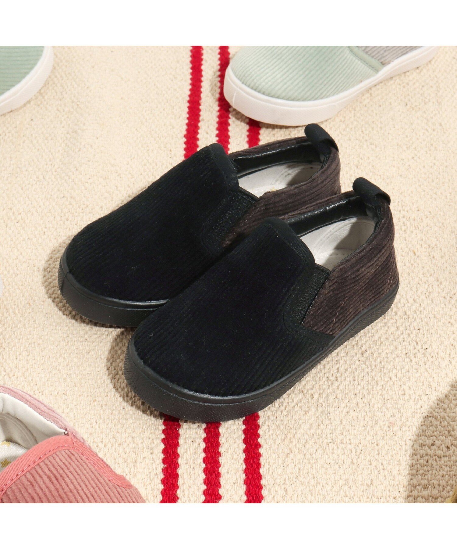 BREEZE カラフルスリッポン エフオーオンラインストア シューズ・靴 スニーカー ブラック ブルー イエロー オレンジ ピンクのサムネイル