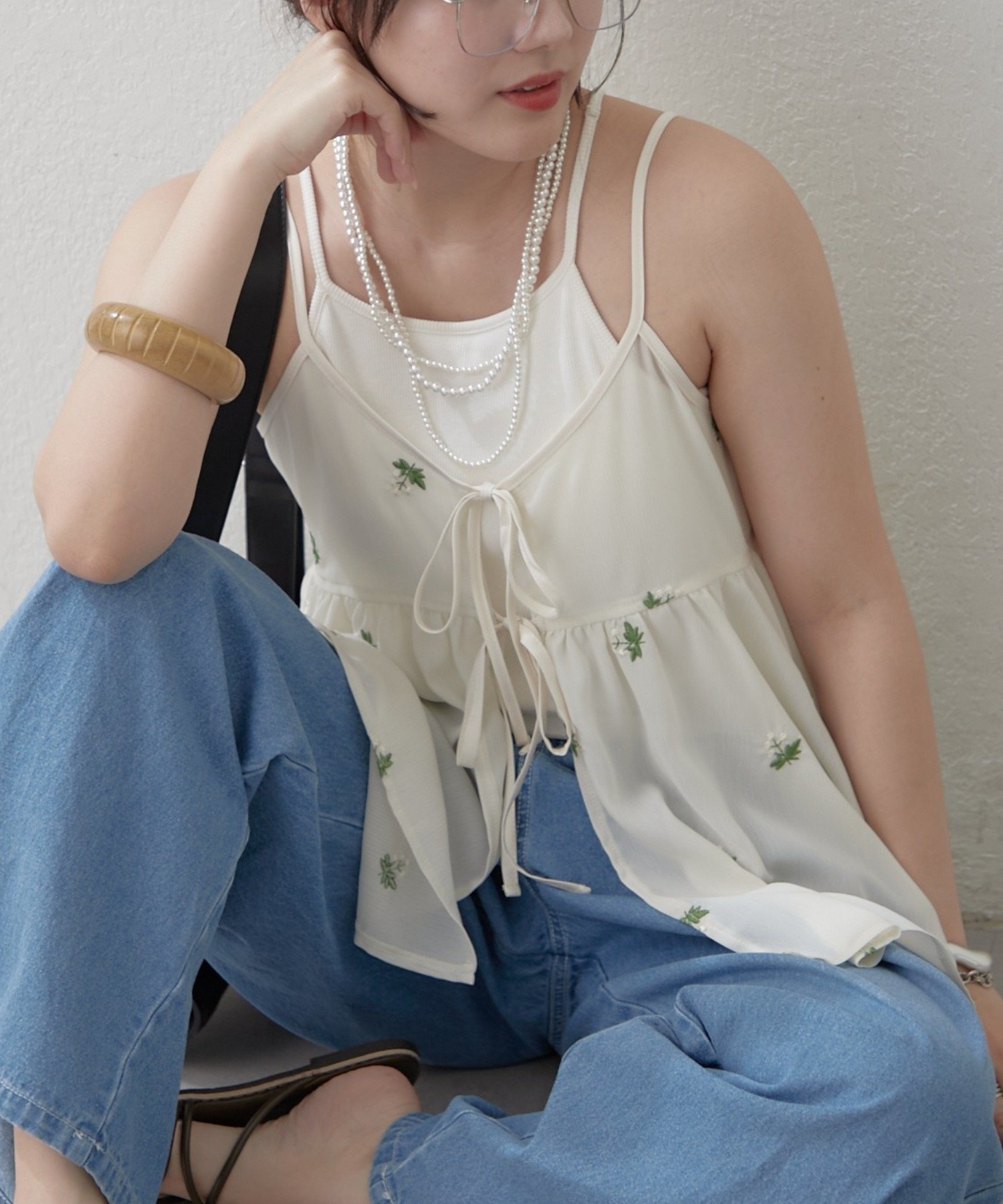 RMAF 花刺繍キャミチュニックブラウス リマインドミーアンドフォーエバー トップス シャツ・ブラウス ホワイト ブラック ブラウン