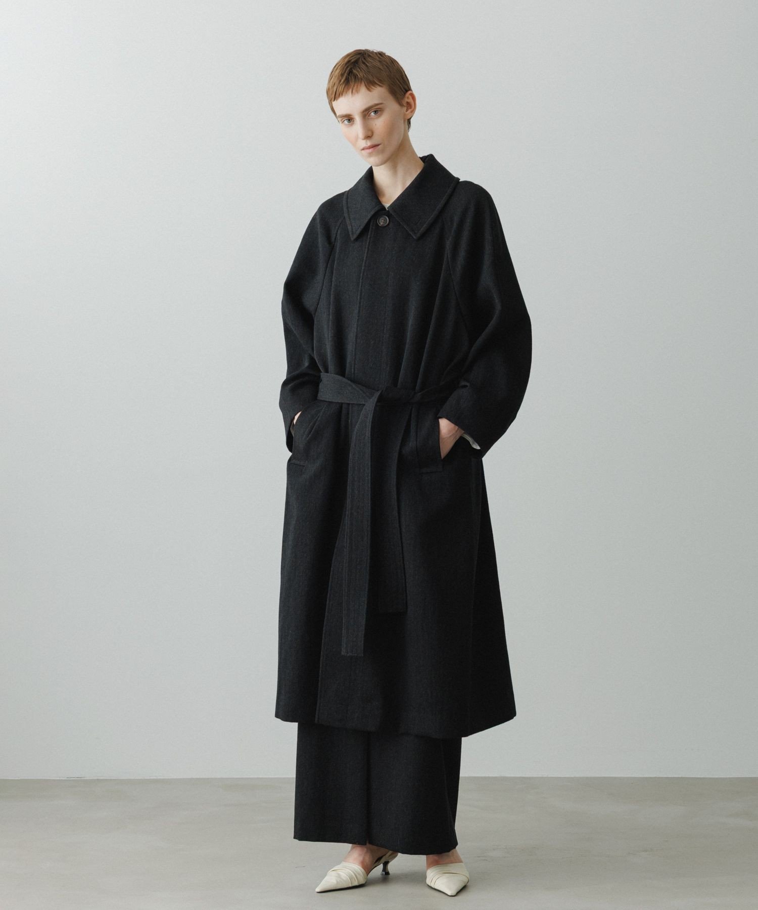 【SALE／50%OFF】ADAM ET ROPE' FEMME 【EMOELLE】ハイカラーオーバーサイズコート アダムエロペ ジャケット・アウター ステンカラーコート ブラック ベージュ【送料無料】