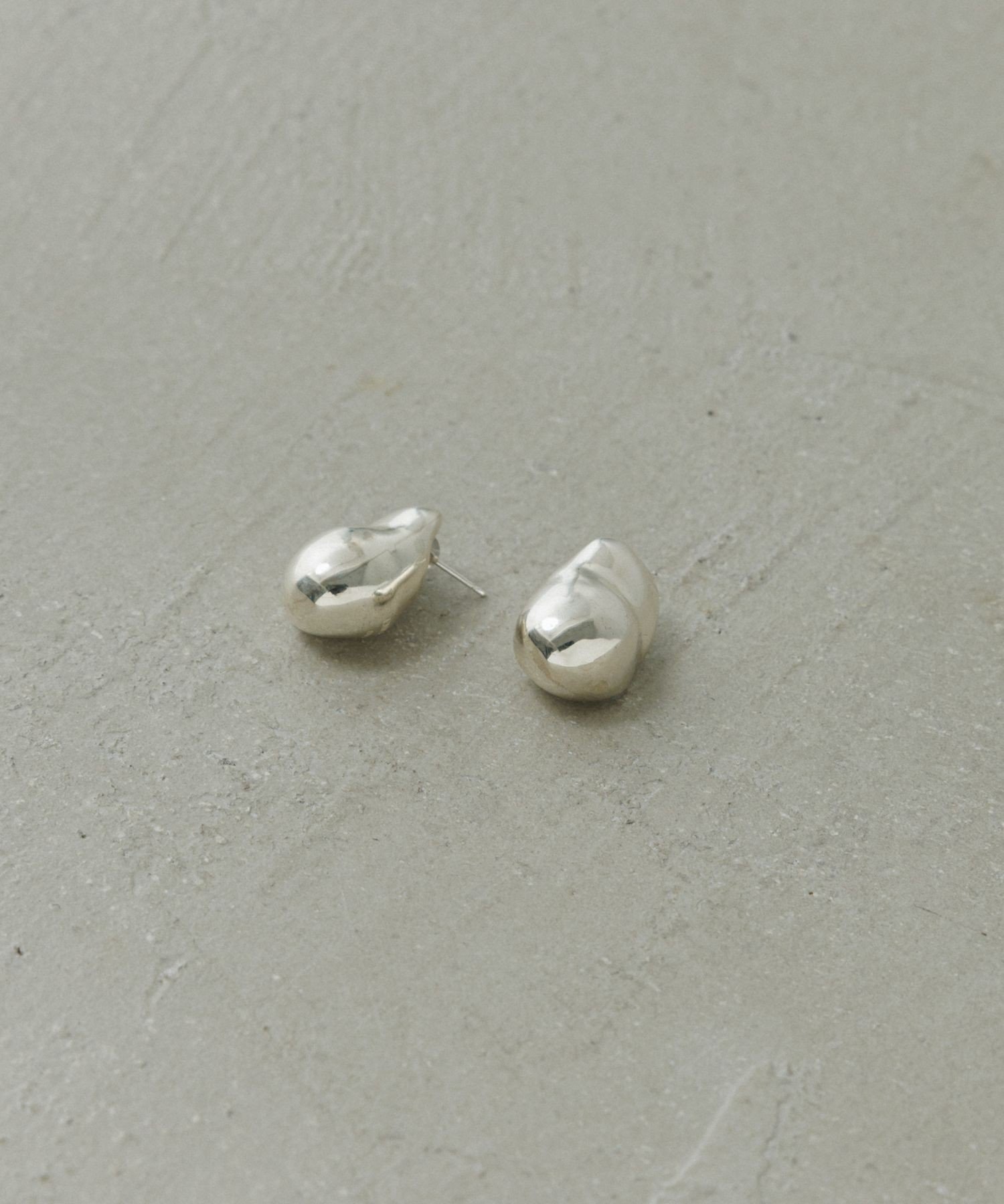 ADAM ET ROPE' FEMME 【EMOELLE】pearl shaped silver pierced earrings アダムエロペ アクセサリー・腕時計 ピアス シルバー【送料無料】