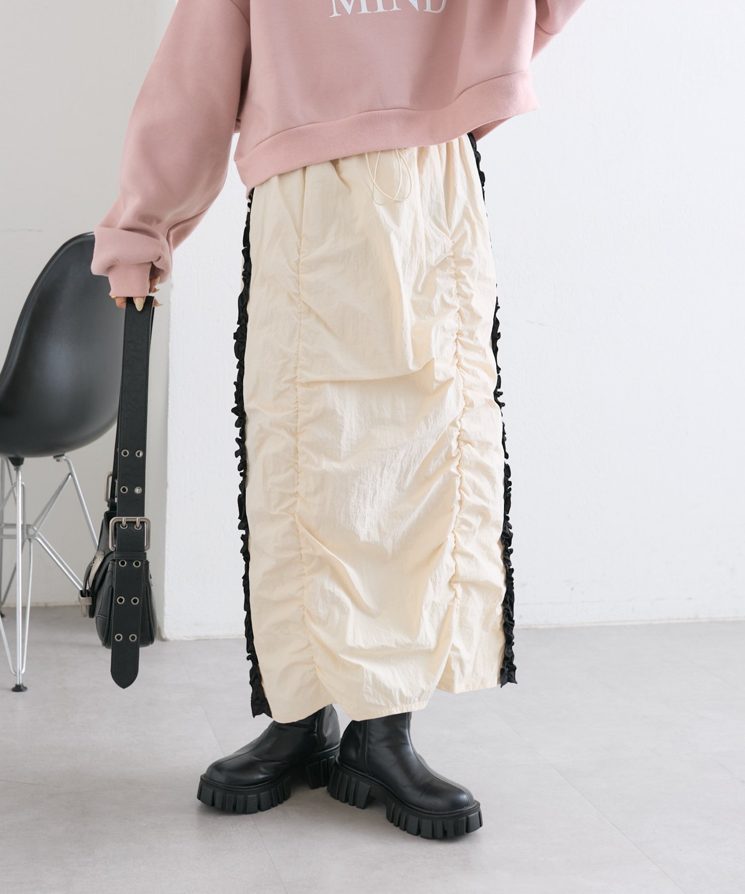 【SALE／50%OFF】PAL GROUP OUTLET 【w closet】サイドラインフリルスカート パル グループ アウトレット スカート ロング・マキシスカート ワインレッド ホワイトのサムネイル