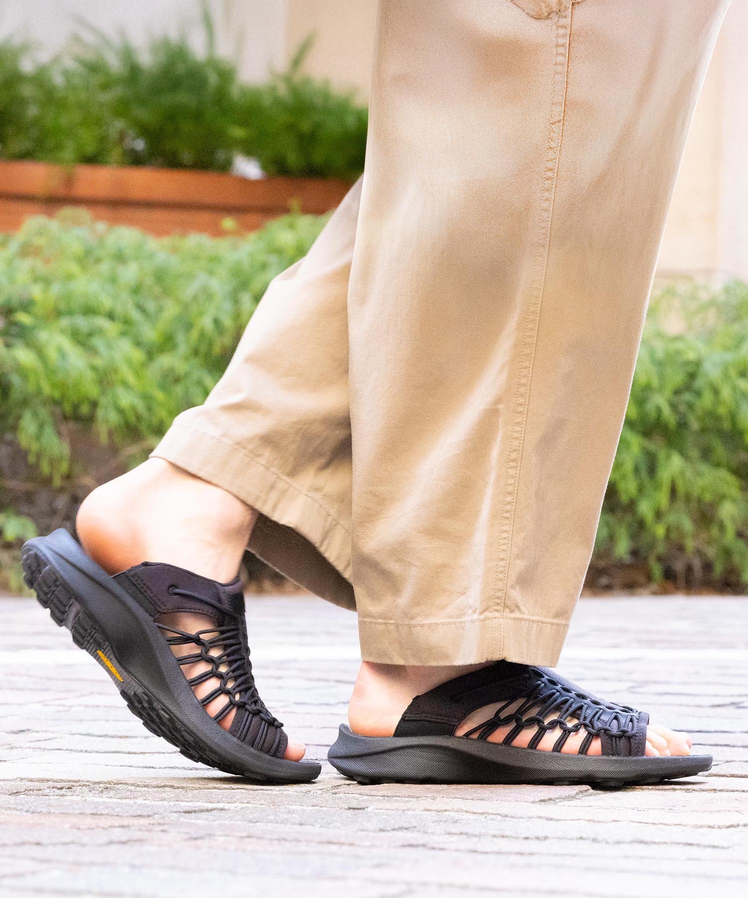楽天市場】keen ユニーク スライド ホワイトの通販 楽天市場】keen ユニーク スライド ホワイトの通販