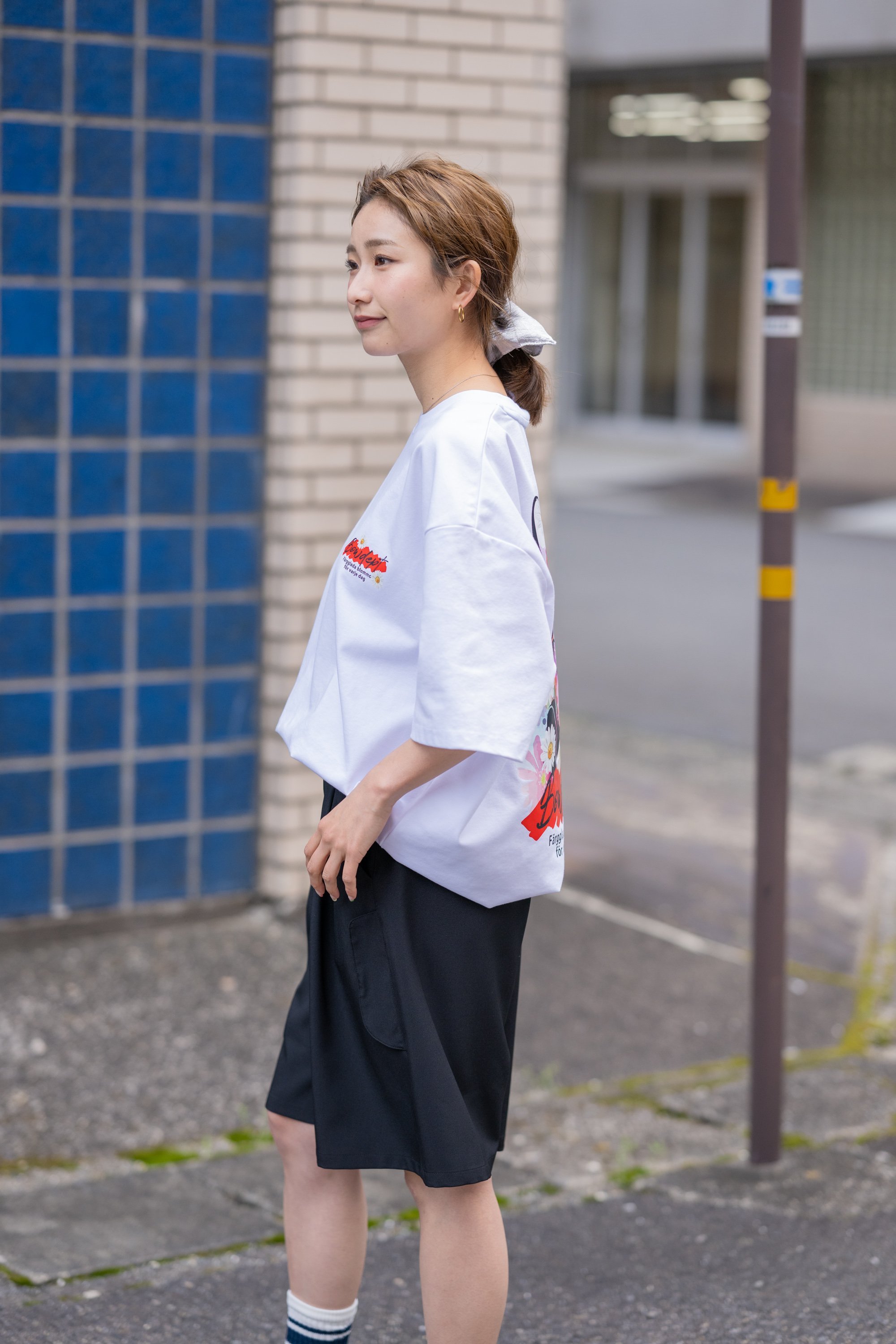 YEVS 【Bow dept】前後PT花Tシャツ【ユニセックス】 イーブス トップス カットソー・Tシャツ ホワイト