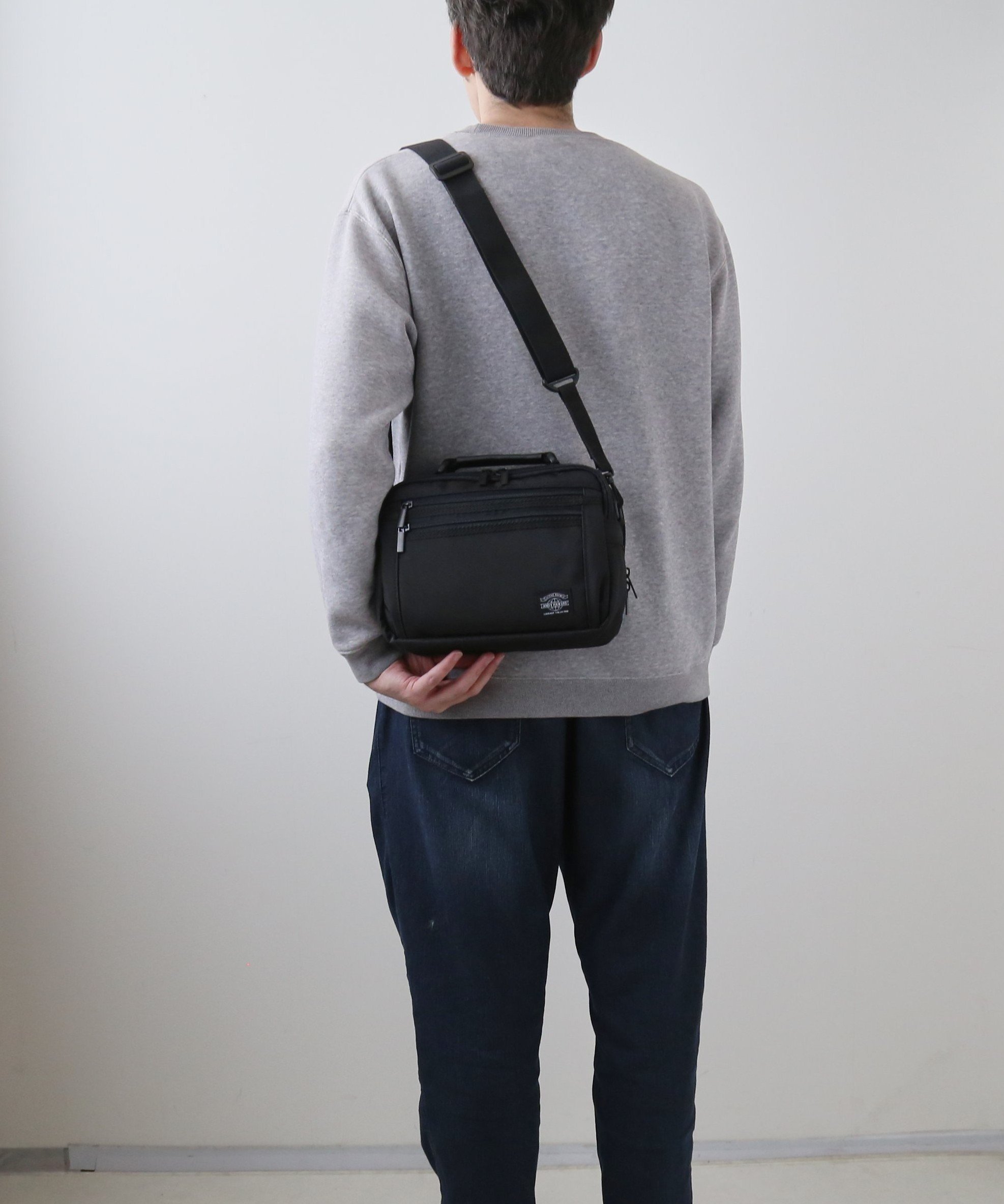 BACKYARD FAMILY ANDY HAWARD アンディハワード ショルダーバッグ ローラ バッグ ショルダーバッグ