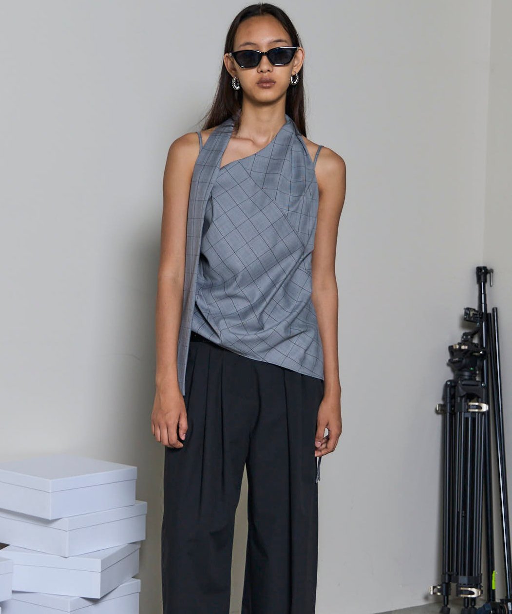 MAISON SPECIAL Drape Asymmetry Tie Bustier メゾンスペシャル トップス シャツ・ブラウス ブラック グレー ブラウン【送料無料】のサムネイル