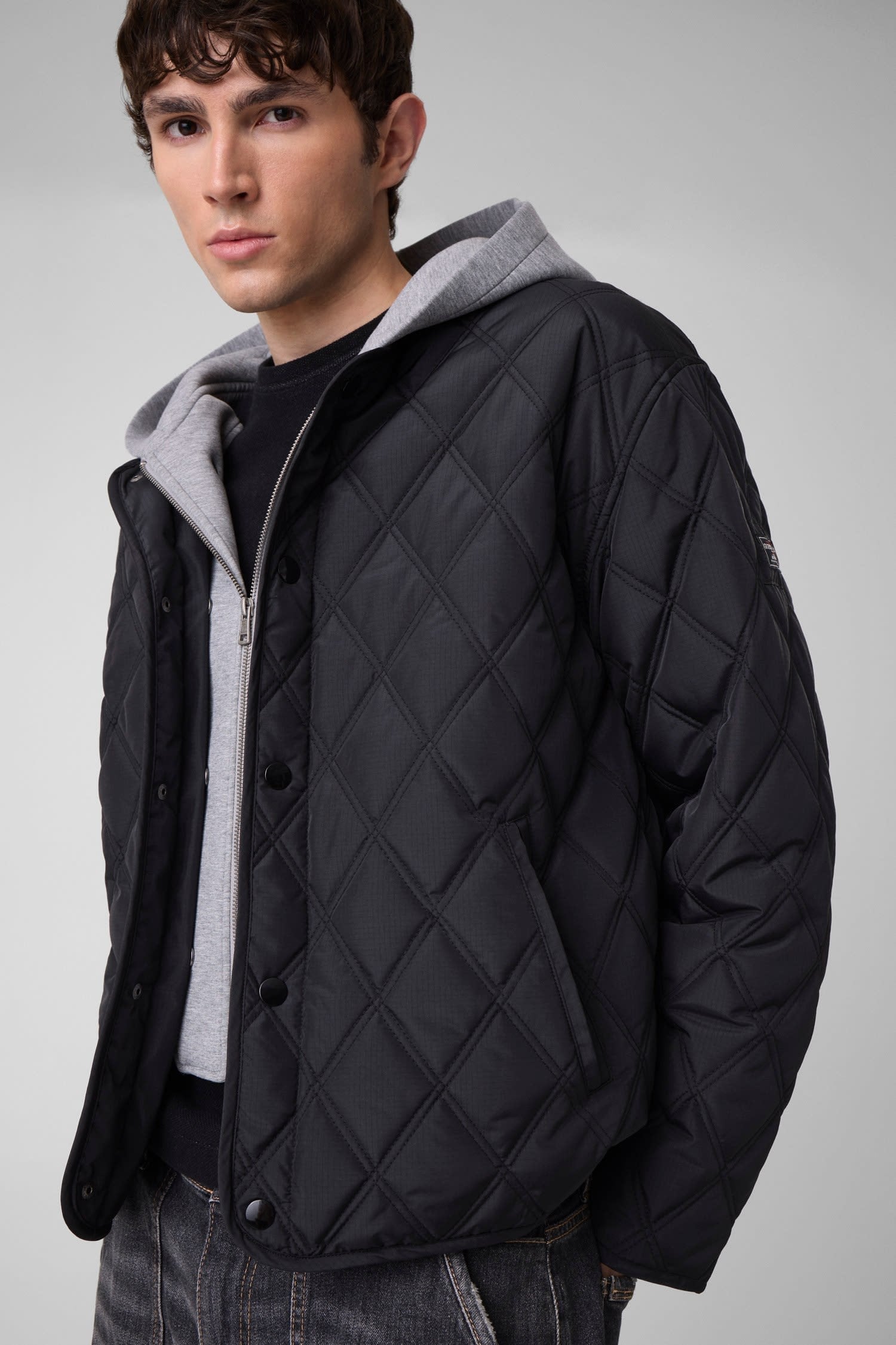 GUESS JEANS/(M)Quilted Hoodie ゲス ジャケット・アウター ブルゾン・ジャンパー ブラック カーキグリーン