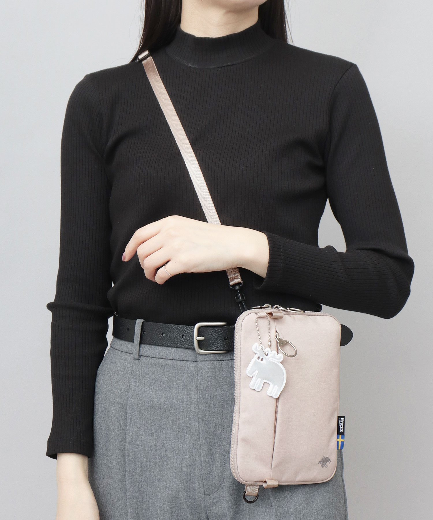 moz moz モズ スマホショルダー バッグ 撥水 ミニショルダー 2WAY 斜めがけ エー.エム.エス. バッグ ショルダーバッグ ブラック ブルー