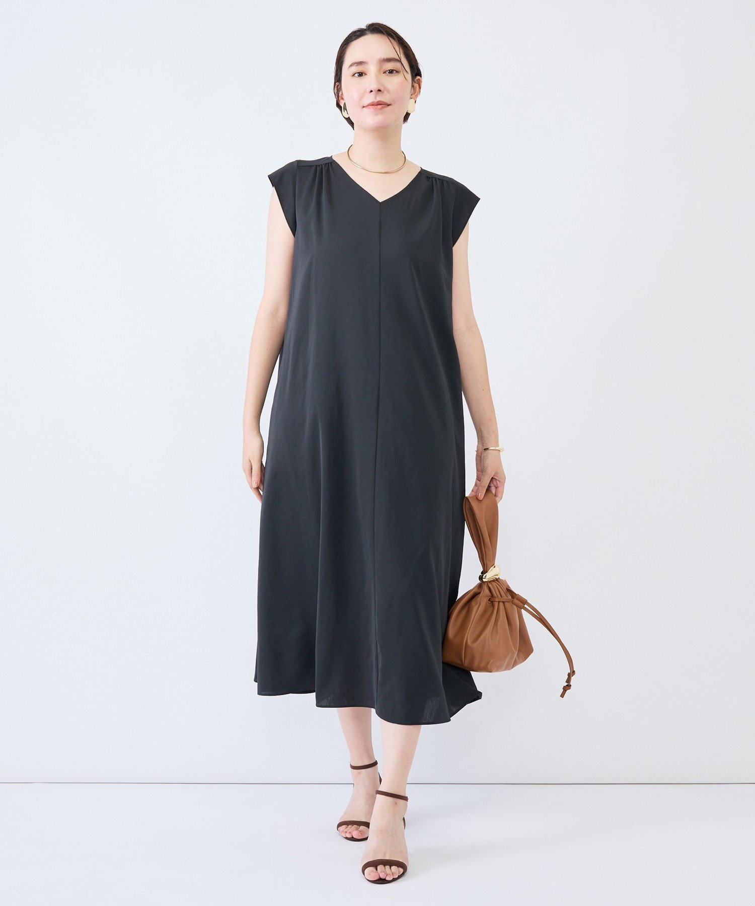 NOLLEY'S 《UVカット》ウォッシャブルVネックギャザーワンピース ノーリーズ ワンピース・ドレス ワンピース ブラック ブラウン【送料無料】