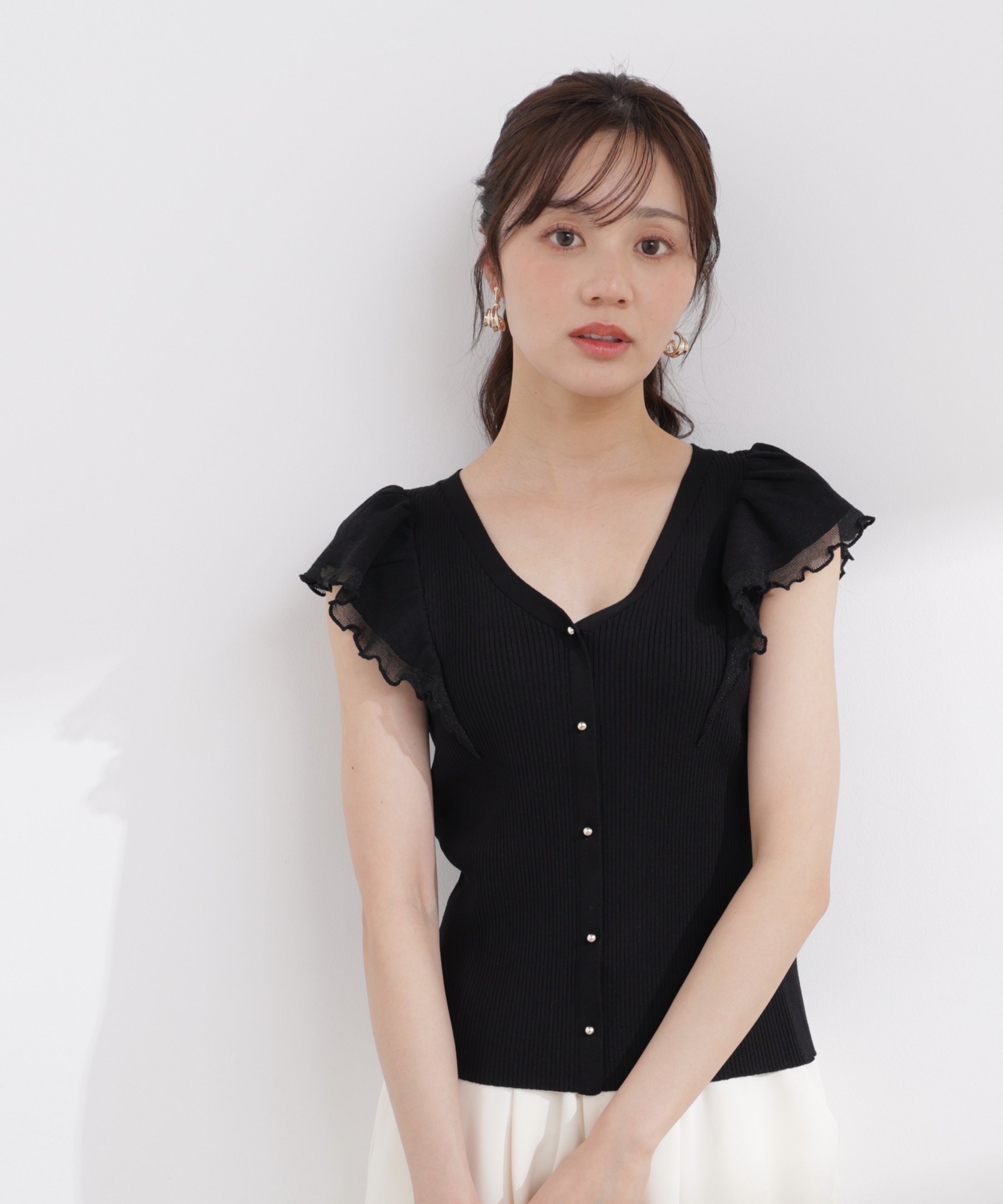 PROPORTION BODY DRESSING 部分シアーラッフルニット 26SS プロポーションボディドレッシング トップス ニット ベージュ イエロー ブラック