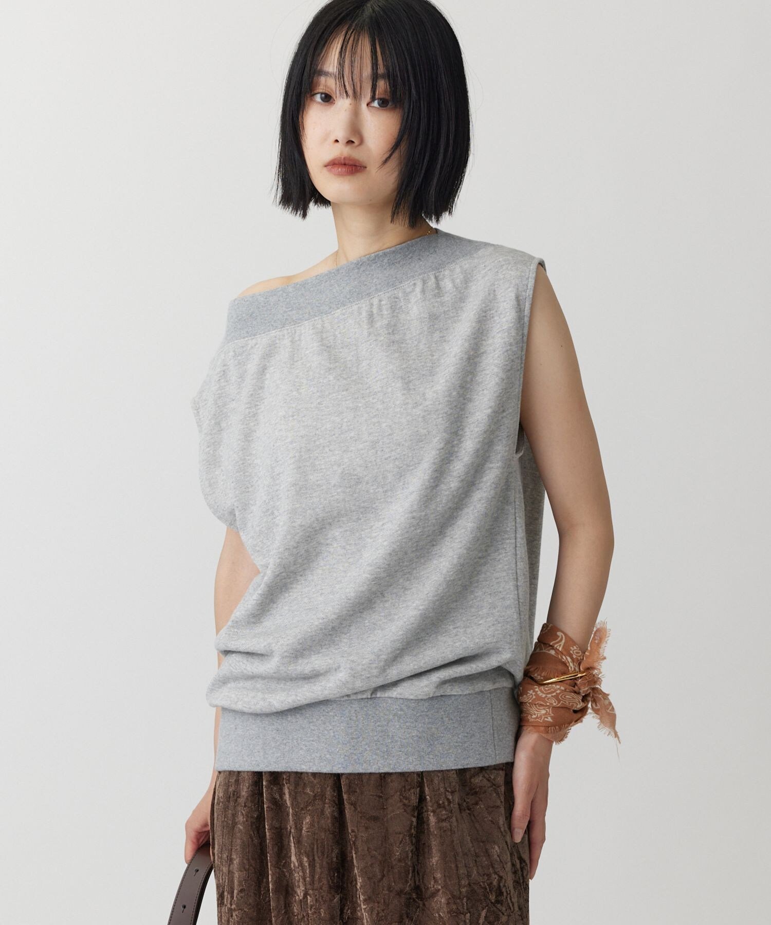 ガーゼ裏毛ドレーププルオーバー[洗濯可] バビロン トップス カットソー・Tシャツ ブラック グレー ブラウン