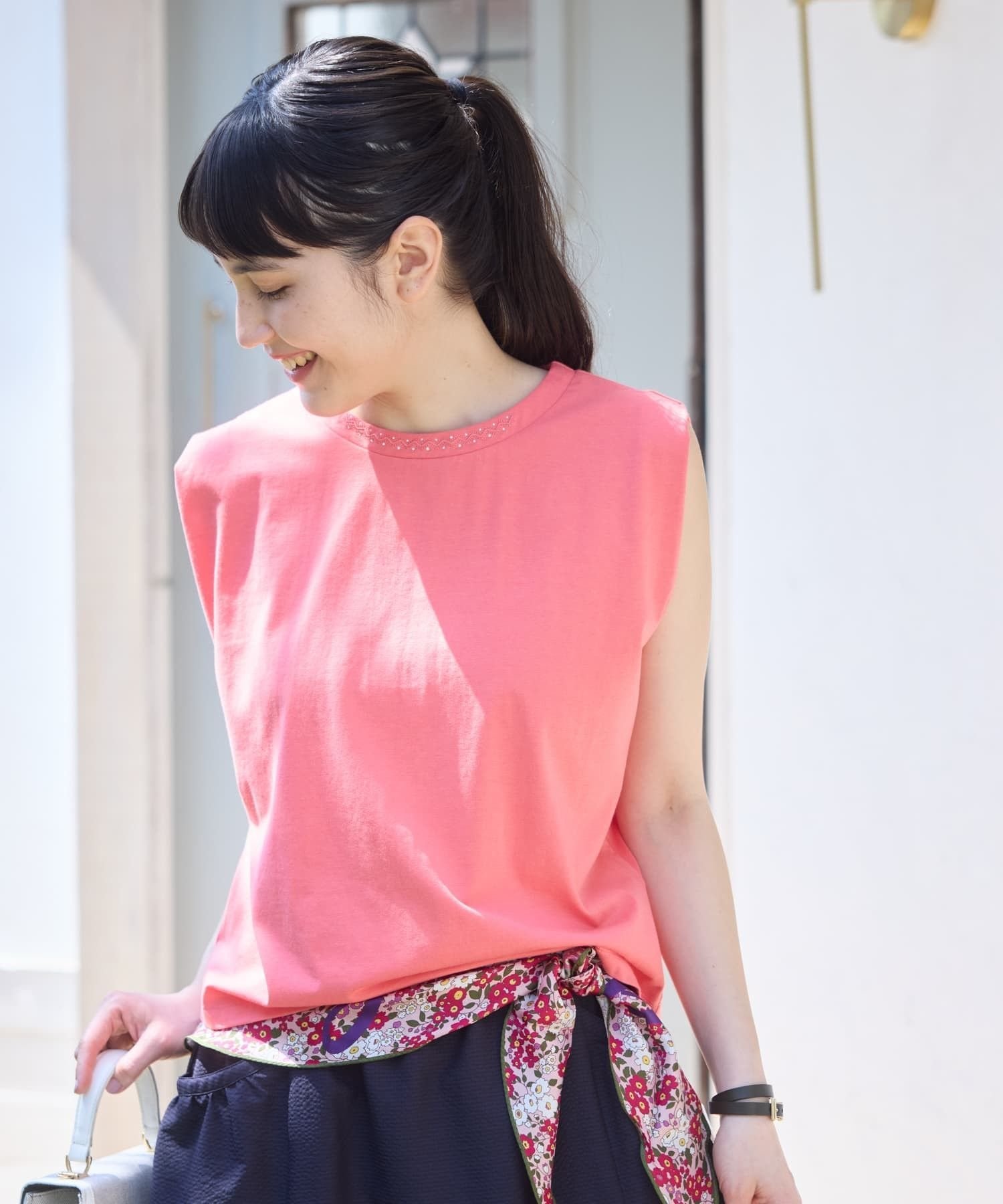CARA O CRUZ 洗えるノースリーブカットソー【CoC by CARA O CRUZ】 キャラ・オ・クルス トップス カットソー・Tシャツ ホワイト ブラック ピンク
