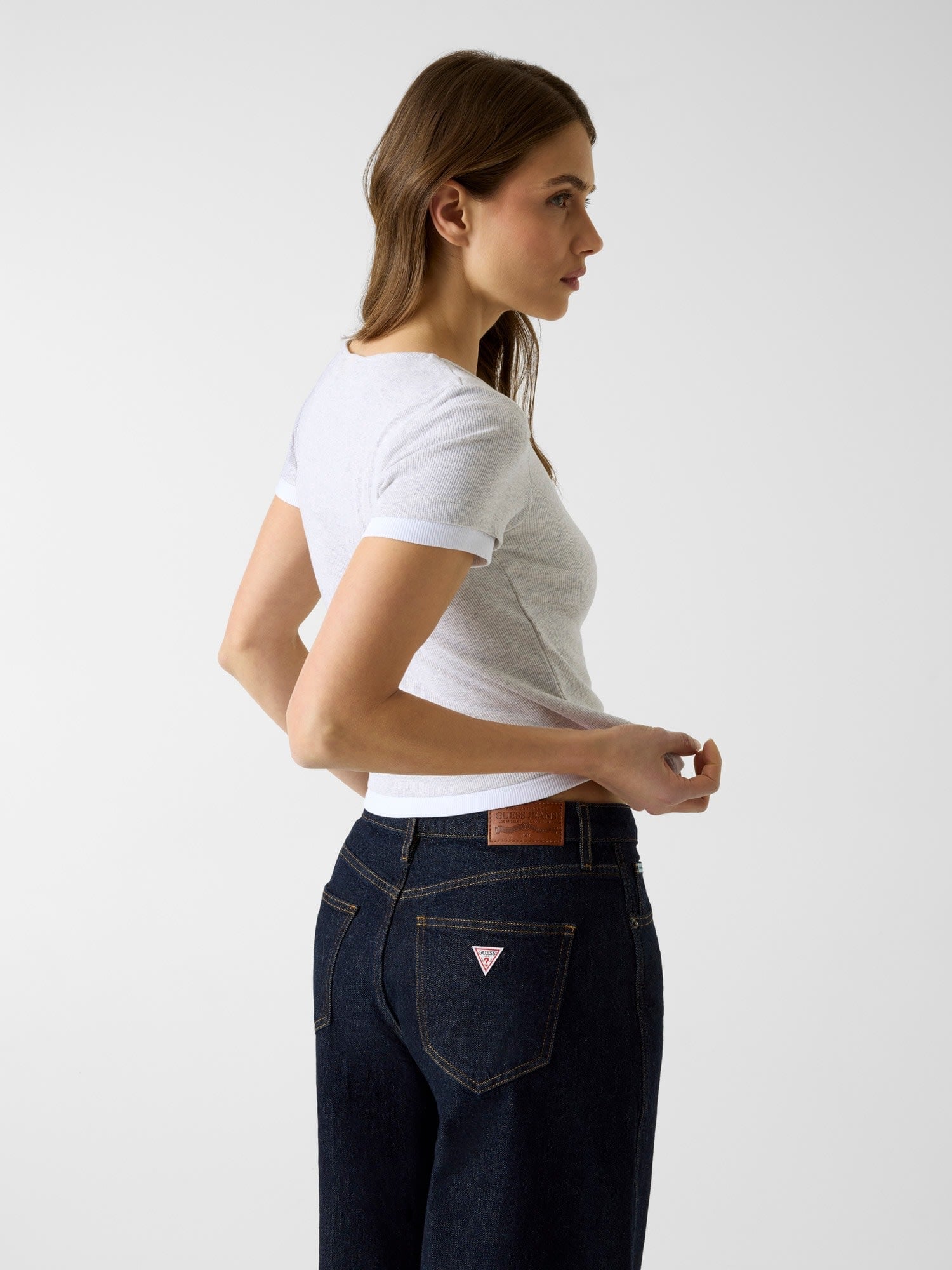 GUESS JEANS/(W)Henley Baby Tee ゲス トップス カットソー・Tシャツ グレー ブラック
