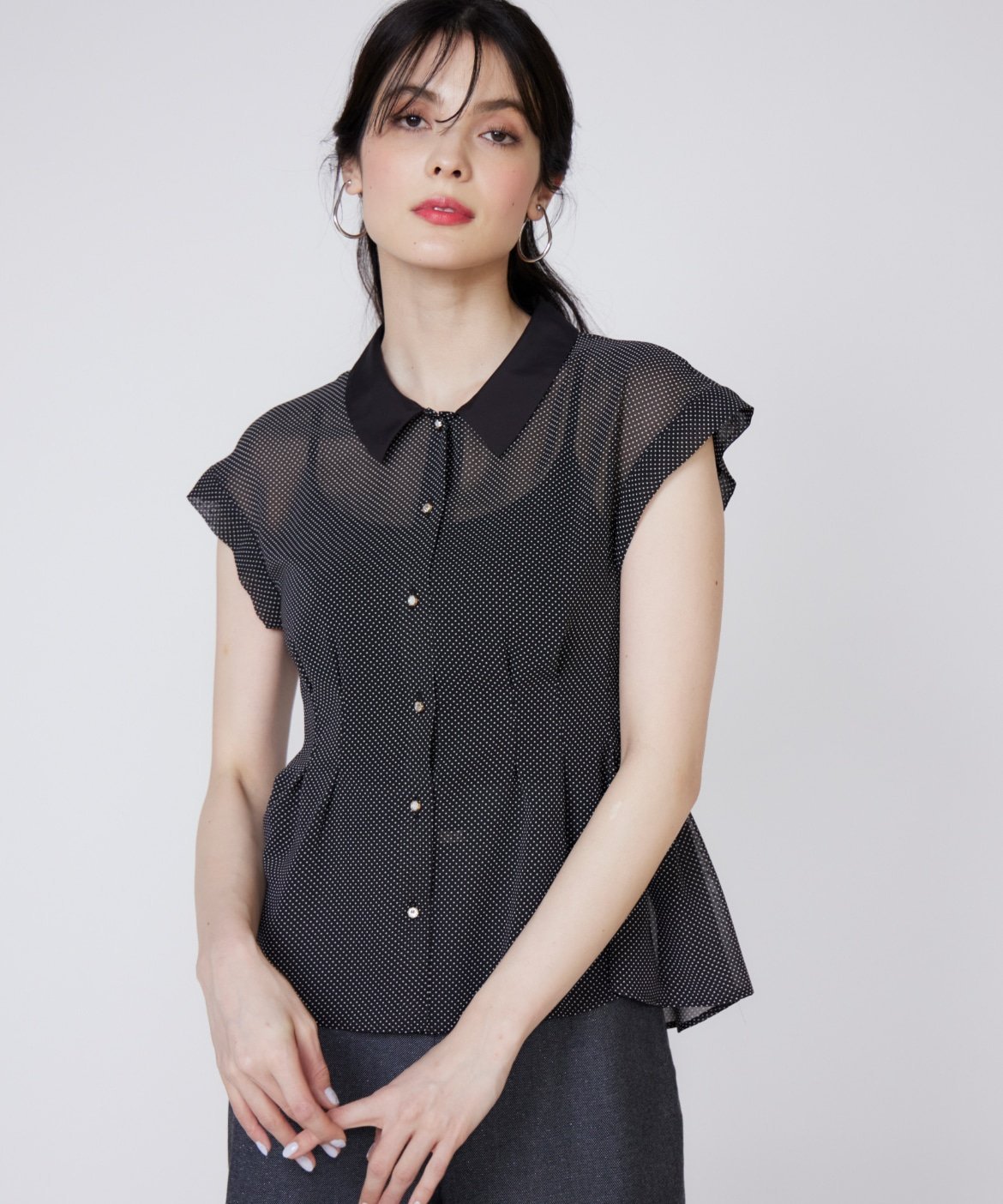 Maglie par ef-de 《大きいサイズ》衿配色シアードットブラウス マーリエ ル カセット トップス シャツ・ブラウス ネイビー ブラック