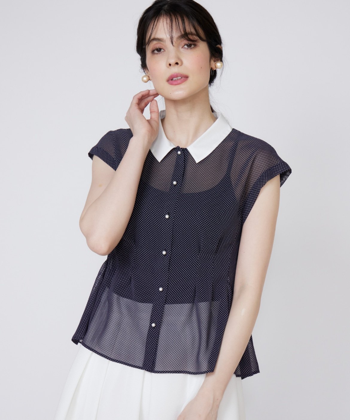 Maglie par ef-de 《大きいサイズ》衿配色シアードットブラウス マーリエ ル カセット トップス シャツ・ブラウス ネイビー ブラック