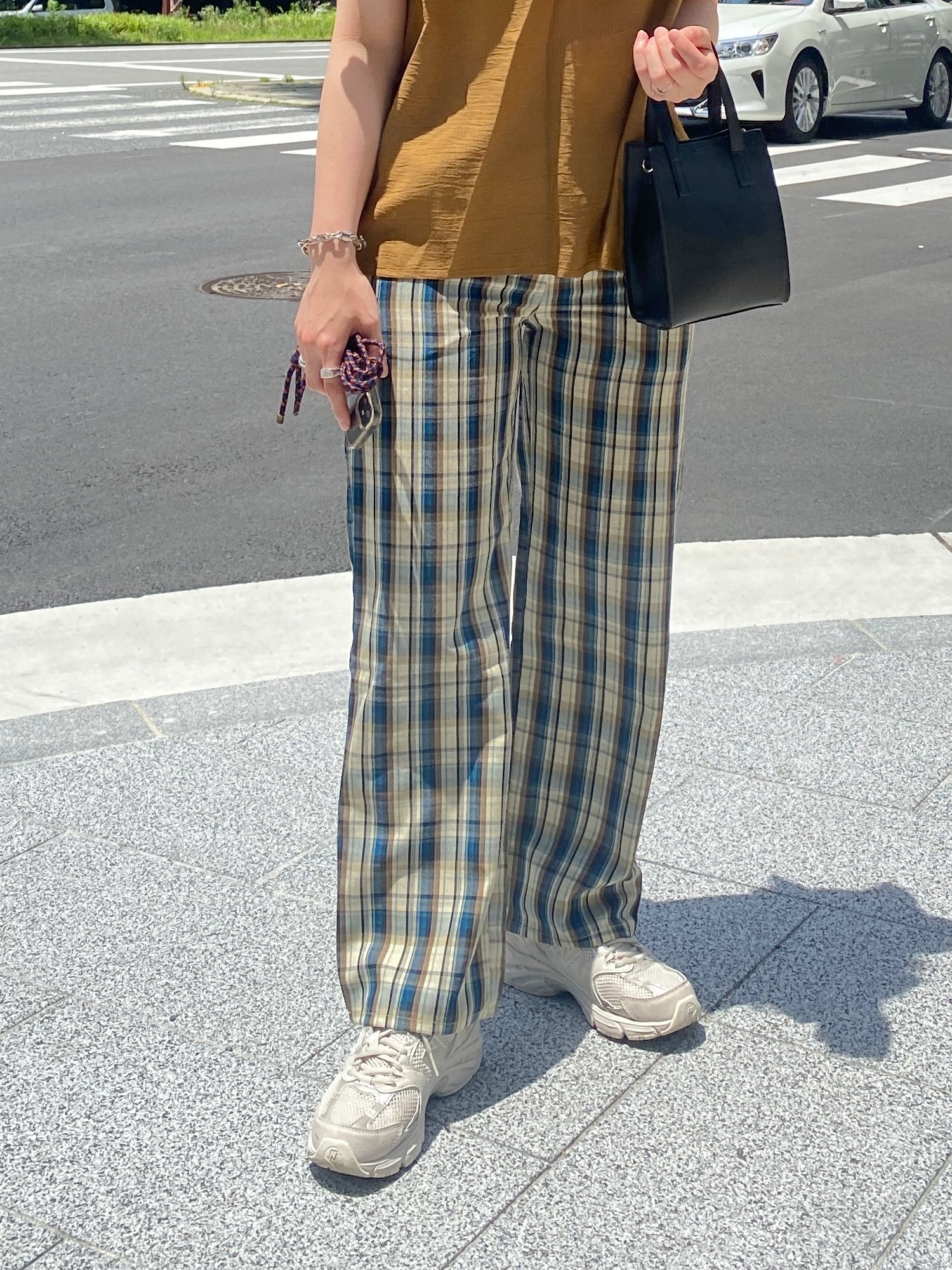 【SALE／55%OFF】CPCM ワンタックチェックストレートパンツ シーピーシーエム パンツ その他のパンツ ブラック ピンク ベージュ ブルーのサムネイル