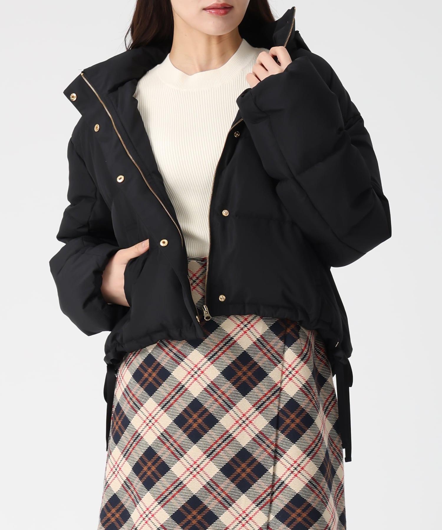 【SALE／20%OFF】31 Sons de mode 2025秋冬新作 サイドリボンフード付ショートダウン トランテアン ソン ドゥ モード ジャケット・アウター ダウンジャケット・ダウンベスト パープル ホワイト ブラック【送料無料】のサムネイル