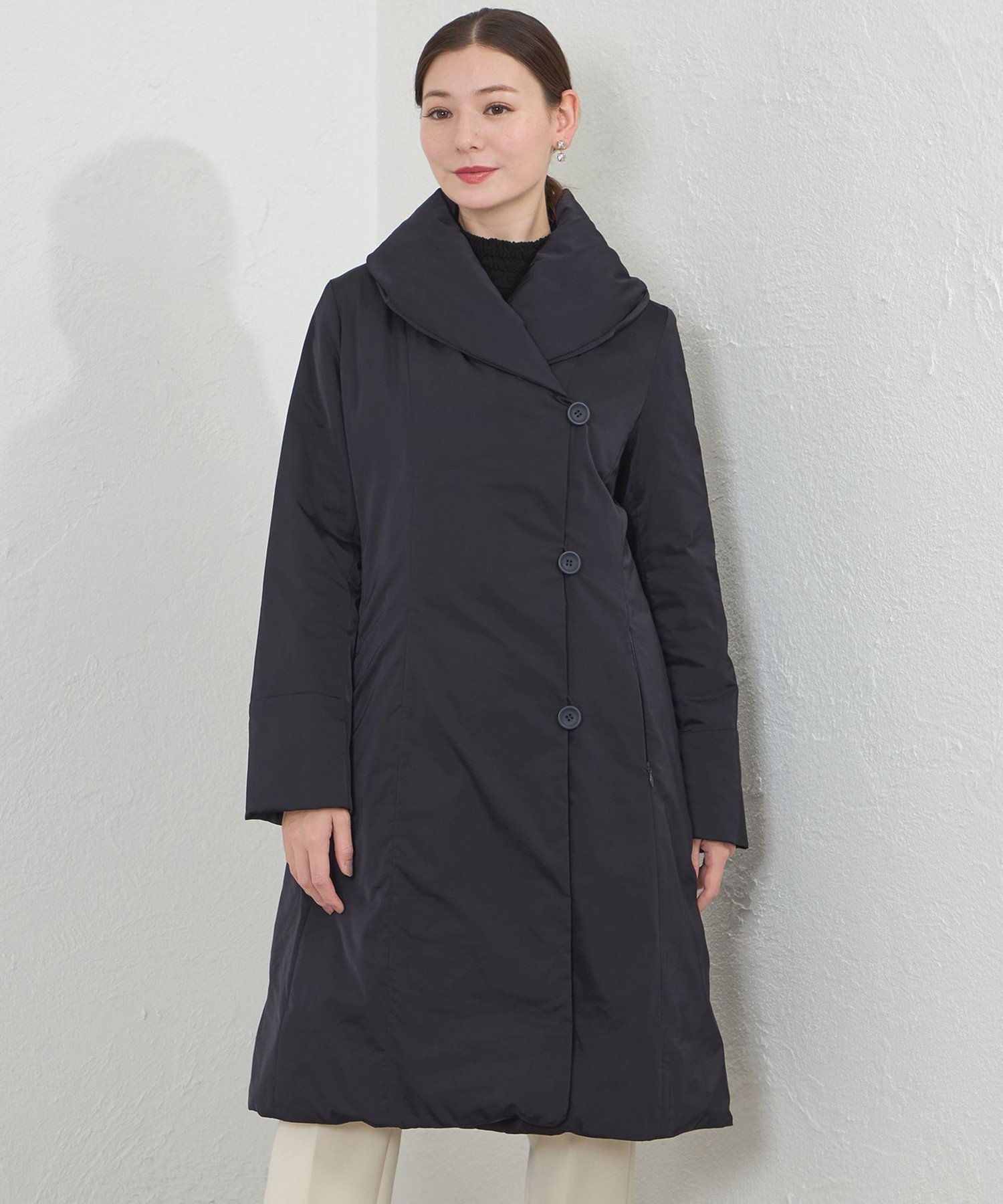 AMACA 女優ダウン アマカ ジャケット・アウター その他のジャケット・アウター ベージュ ブラック【送..