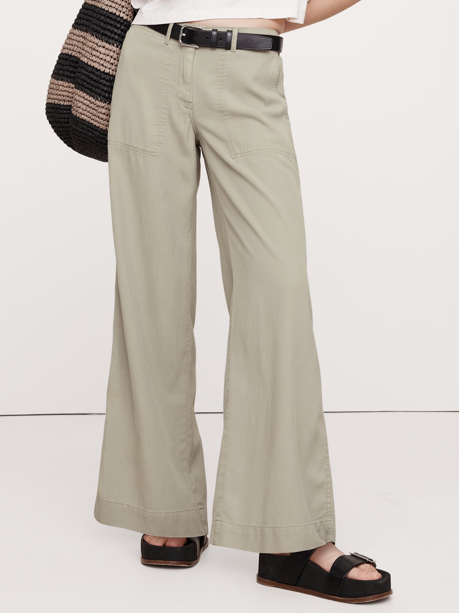 【SALE／68%OFF】BANANA REPUBLIC (W)Soma ミッドライズ ワイドレッグ パンツ バナナ・リパブリック パ..