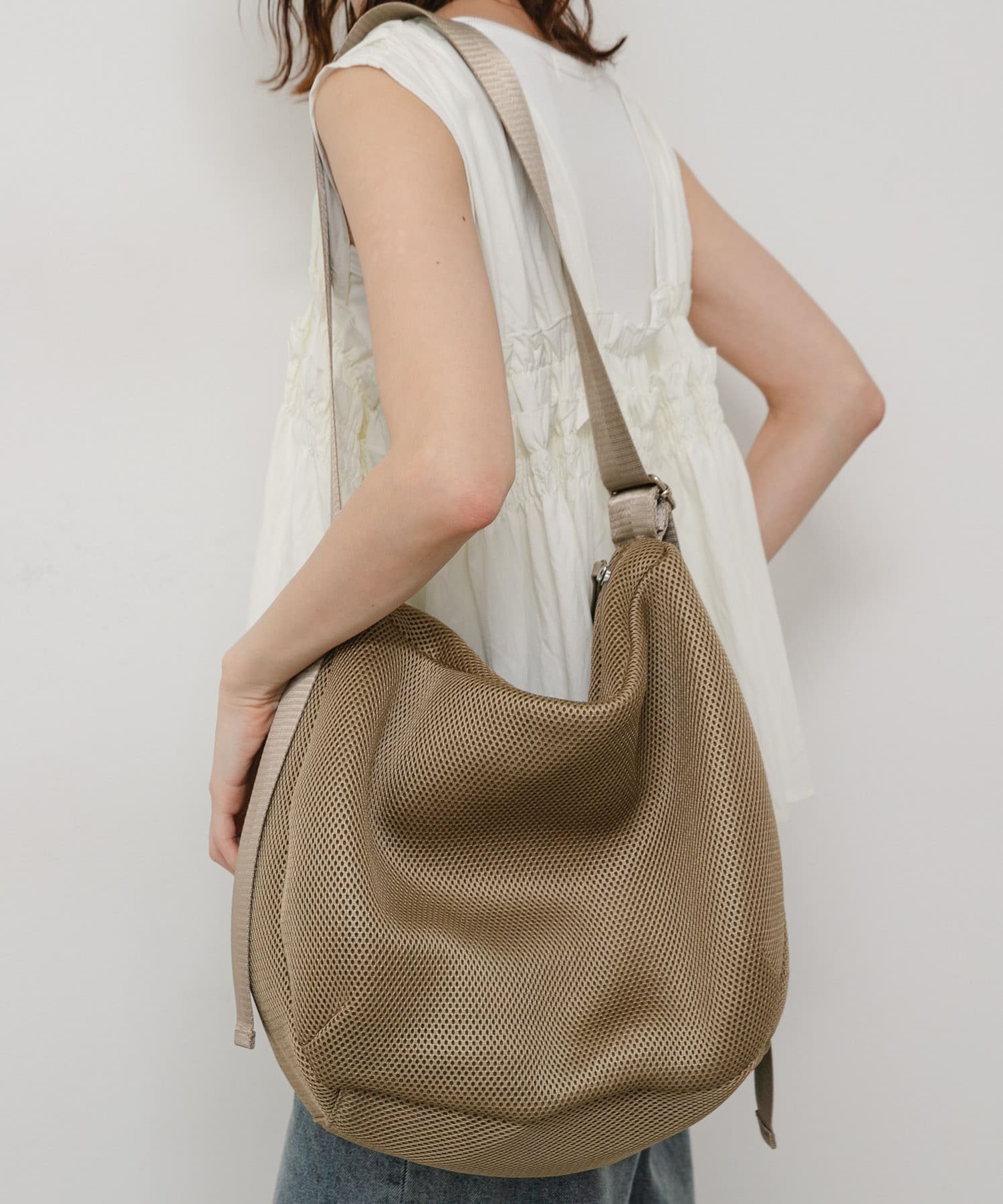 【SALE／27%OFF】SENSE OF PLACE メッシュマンドリンショルダー センス オブ プレイス バッグ ショルダーバッグ ベージュ ブラック【送料無料】