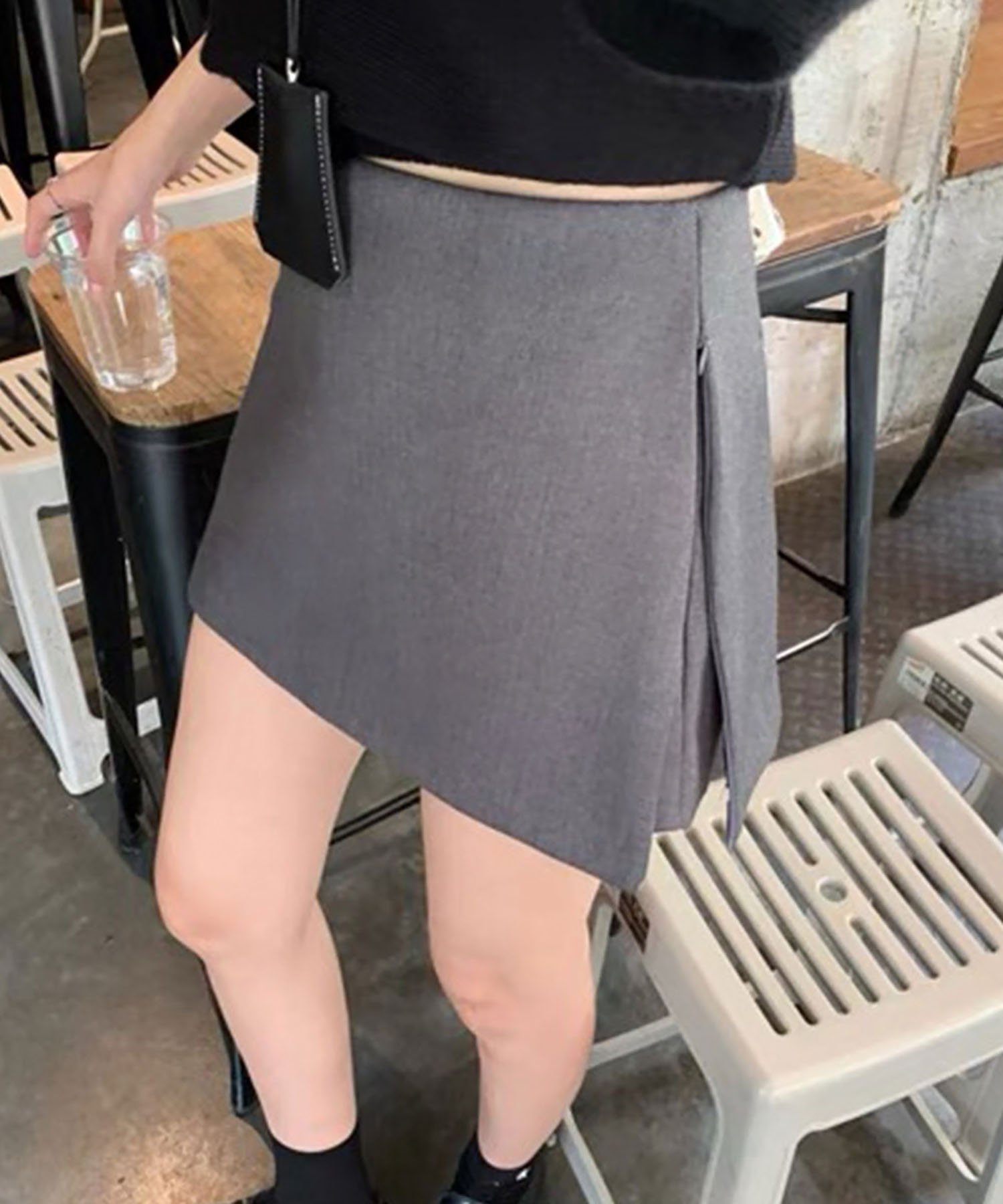 Rakuten Fashionの【SALE／60%OFF】LOWO サイドファスナースリットミニスカート インナーパンツ付き ガール スカート ミニスカート ブラック グレー｜アングル2