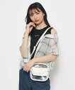 【SALE/30%OFF】PINK-latte 【推し活にも】チェーン付きビニールショルダー ピンク ラテ バッグ ショルダーバッグ ホワイト パープル ブラッ...