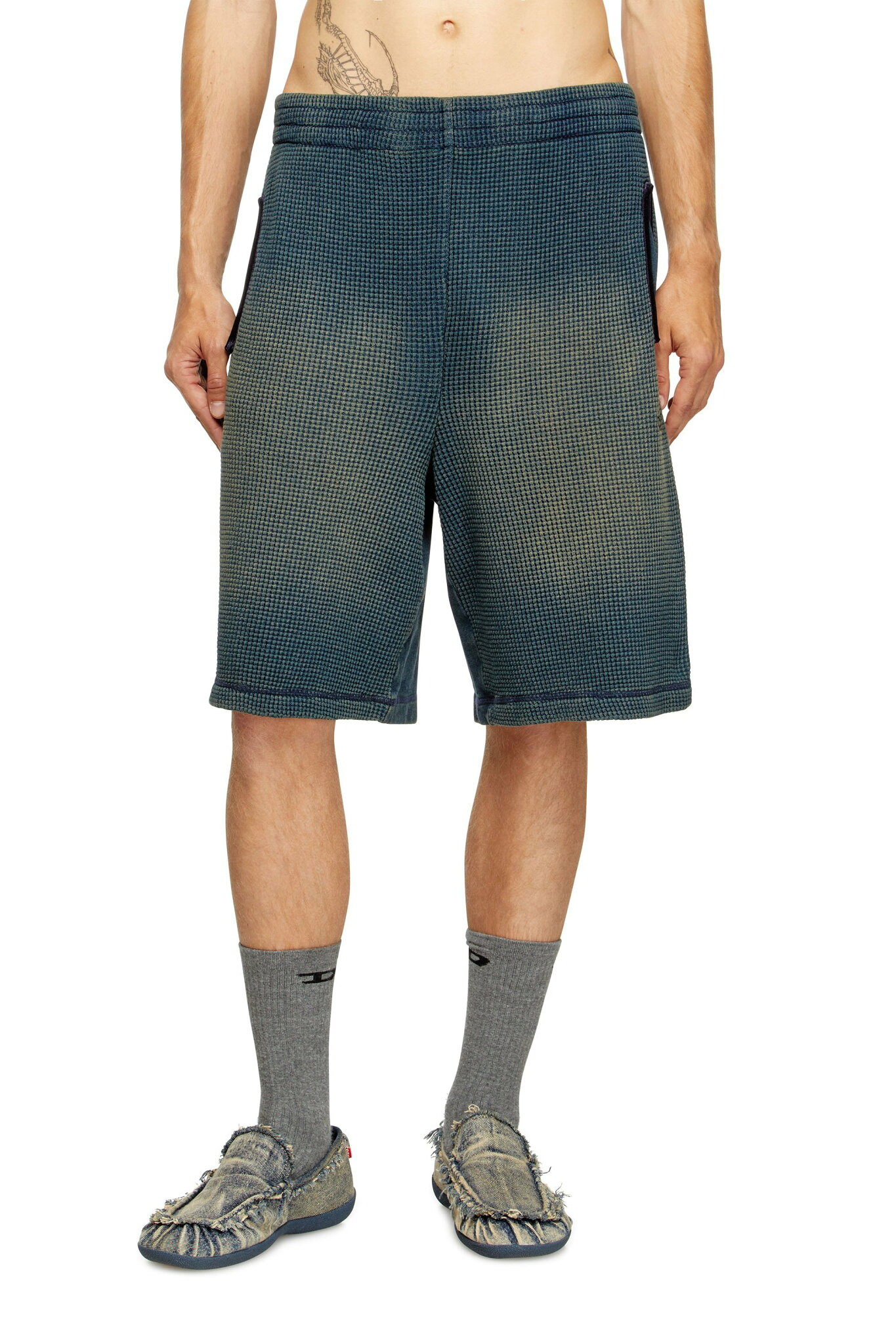 DIESEL メンズ ショートパンツ P-WAFY-SHORT ディーゼル パンツ その他のパンツ ブルー【送料無料】