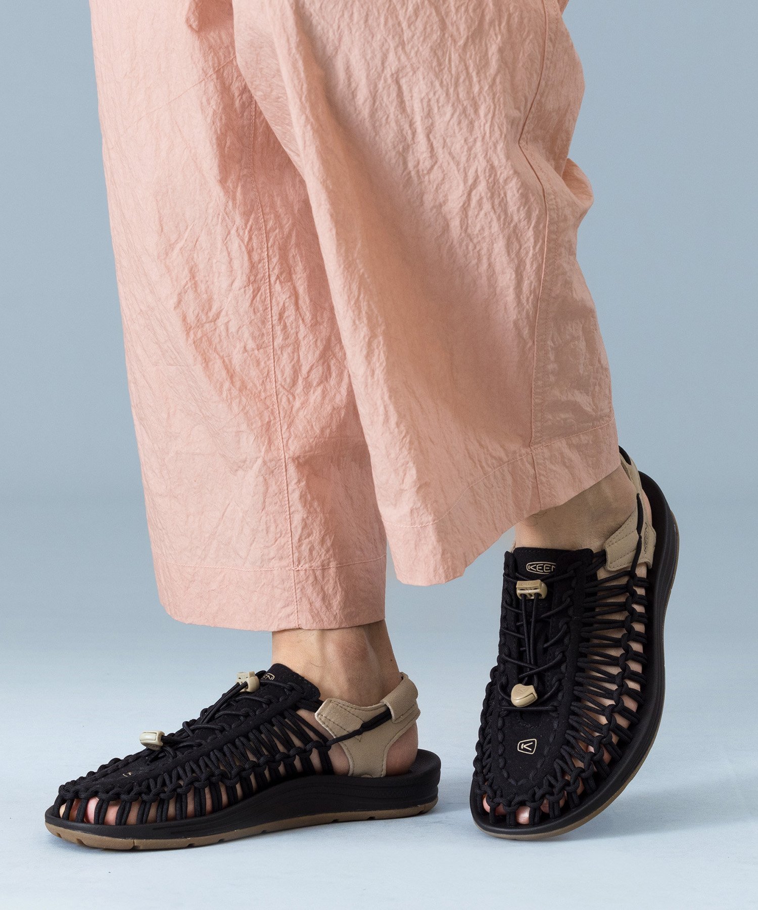 楽天市場】keen uneek ブラック×ブラックの通販 楽天市場】keen uneek ブラック×ブラックの通販