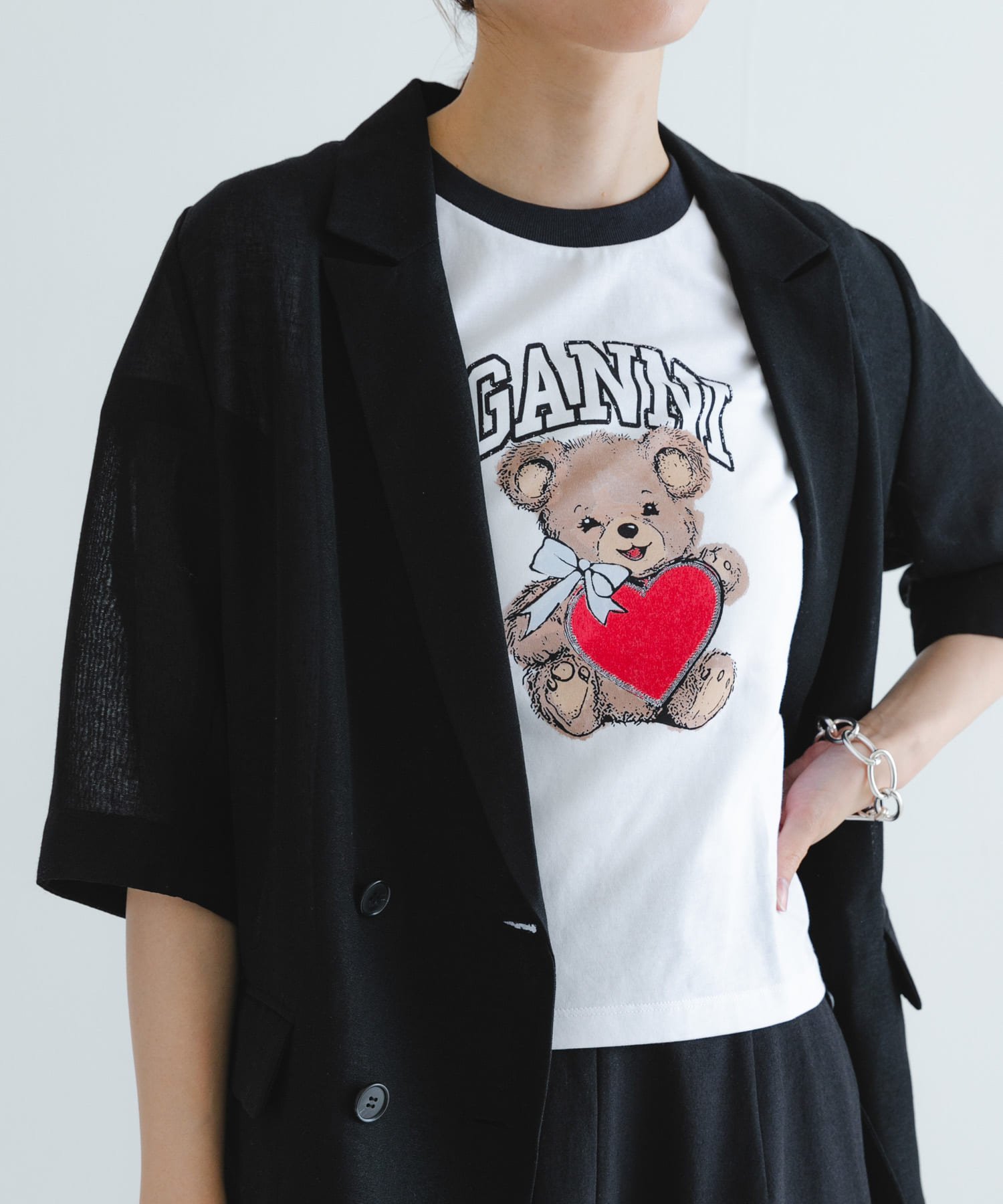 【SALE／10%OFF】URBAN RESEARCH GANNI Basic Jersey Bear Small T-shirts アーバンリサーチ トップス カットソー・Tシャツ ホワイト【送料無料】のサムネイル
