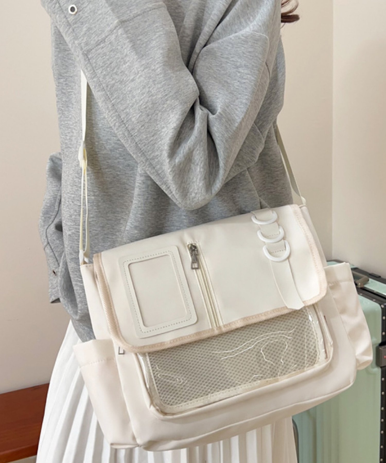 FReePLACe/(W)推し活 オタ 痛 ハート ショルダーバック ミニョントレフル ルームヨンマルサンセレクティッド バッグ ショルダーバッグ ブラック ホワイト