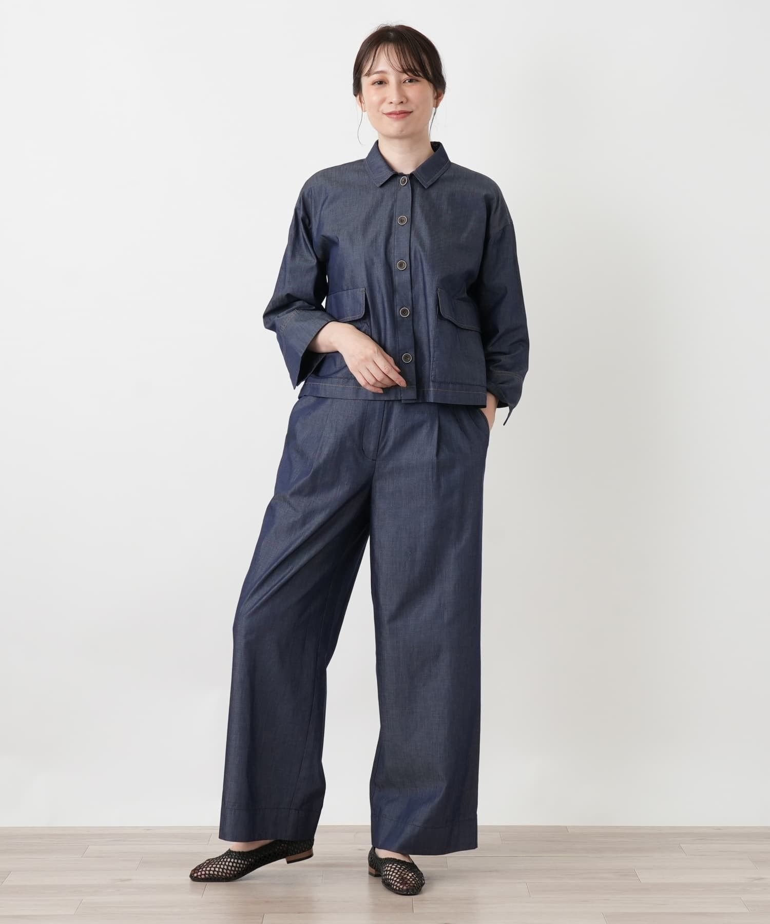 Leilian タックデニムワイドパンツ レリアン パンツ その他のパンツ ネイビー