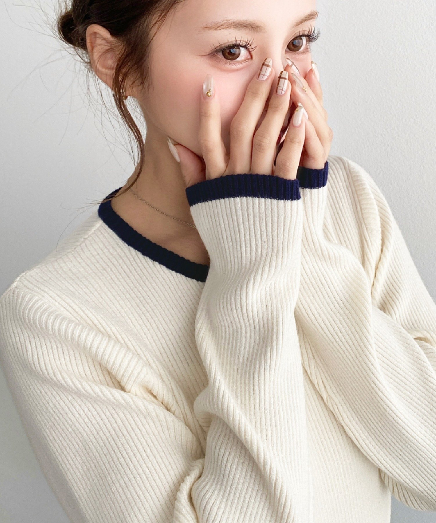 moment+ クルーネック配色ラインリブニットプルオーバー モーメントプラス トップス ニット ワインレッド ベージュ グレー ブラウン ホワイト ブラック ネイビー