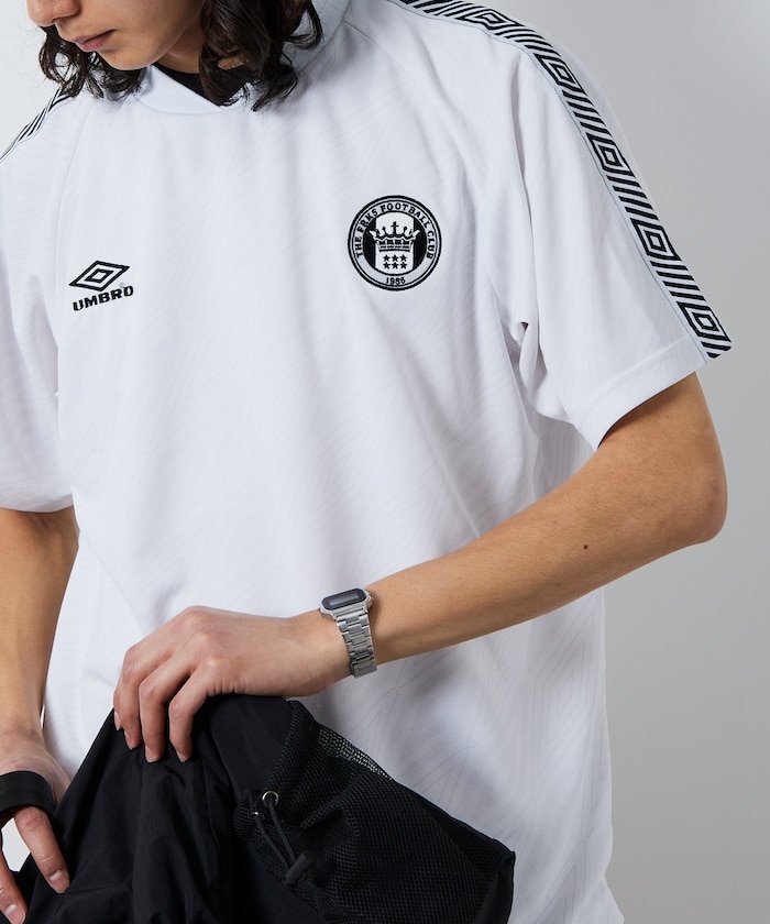 【SALE／30%OFF】UMBRO 別注 Line Soccer Game Shirt Double Logo フリークスストア トップス カットソー・Tシャツ ホワイト グリーン ネイビー【送料無料】