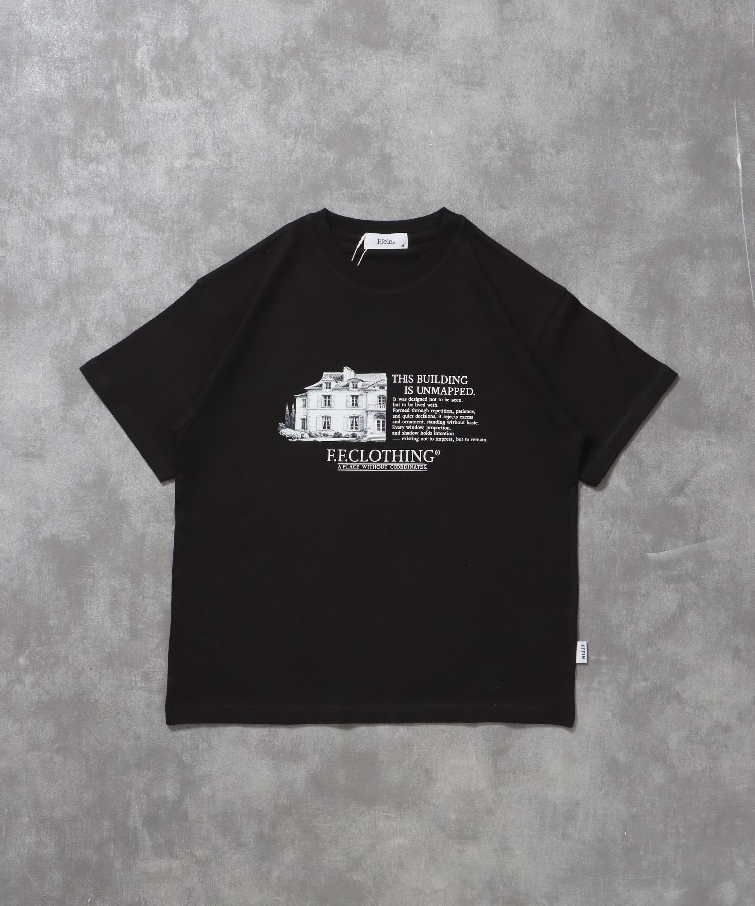 FFEIN 【FFEIN(フェイン)】メッセージロゴショート丈Tシャツ / Tシャツ クルーネック 半袖 【短丈】 ナバル トップス カットソー・Tシャツ ネイビー ホワイト ブラック
